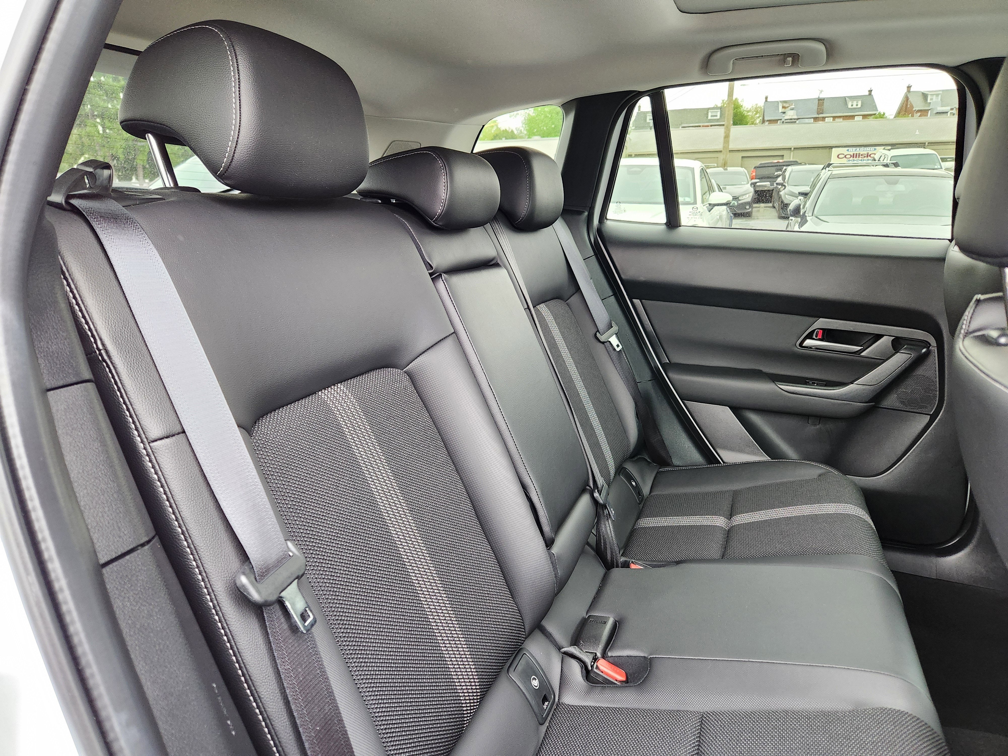 2025 Mazda Mazda CX-50 2.5 S Premium Package
