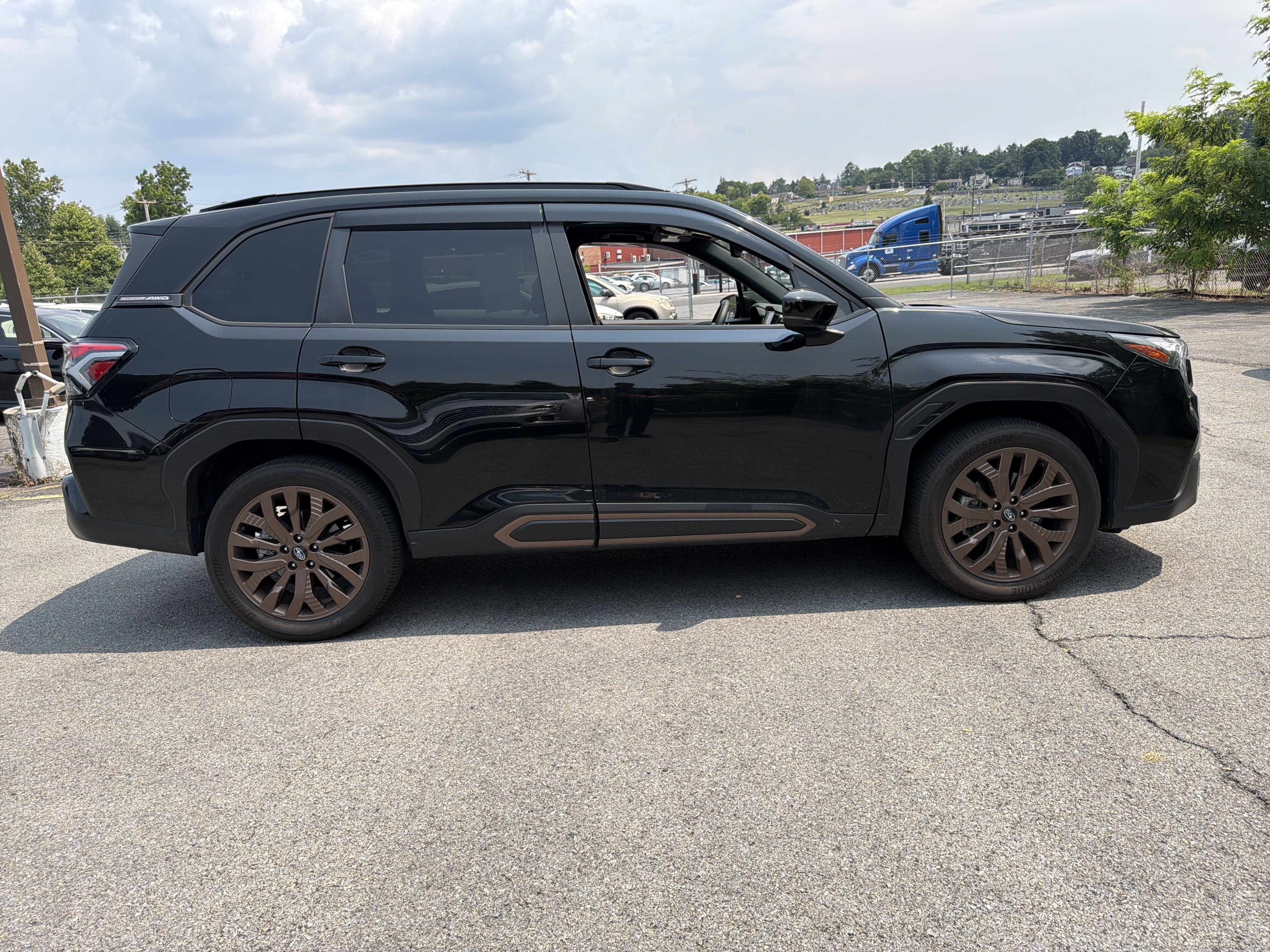 2025 Subaru Forester Sport