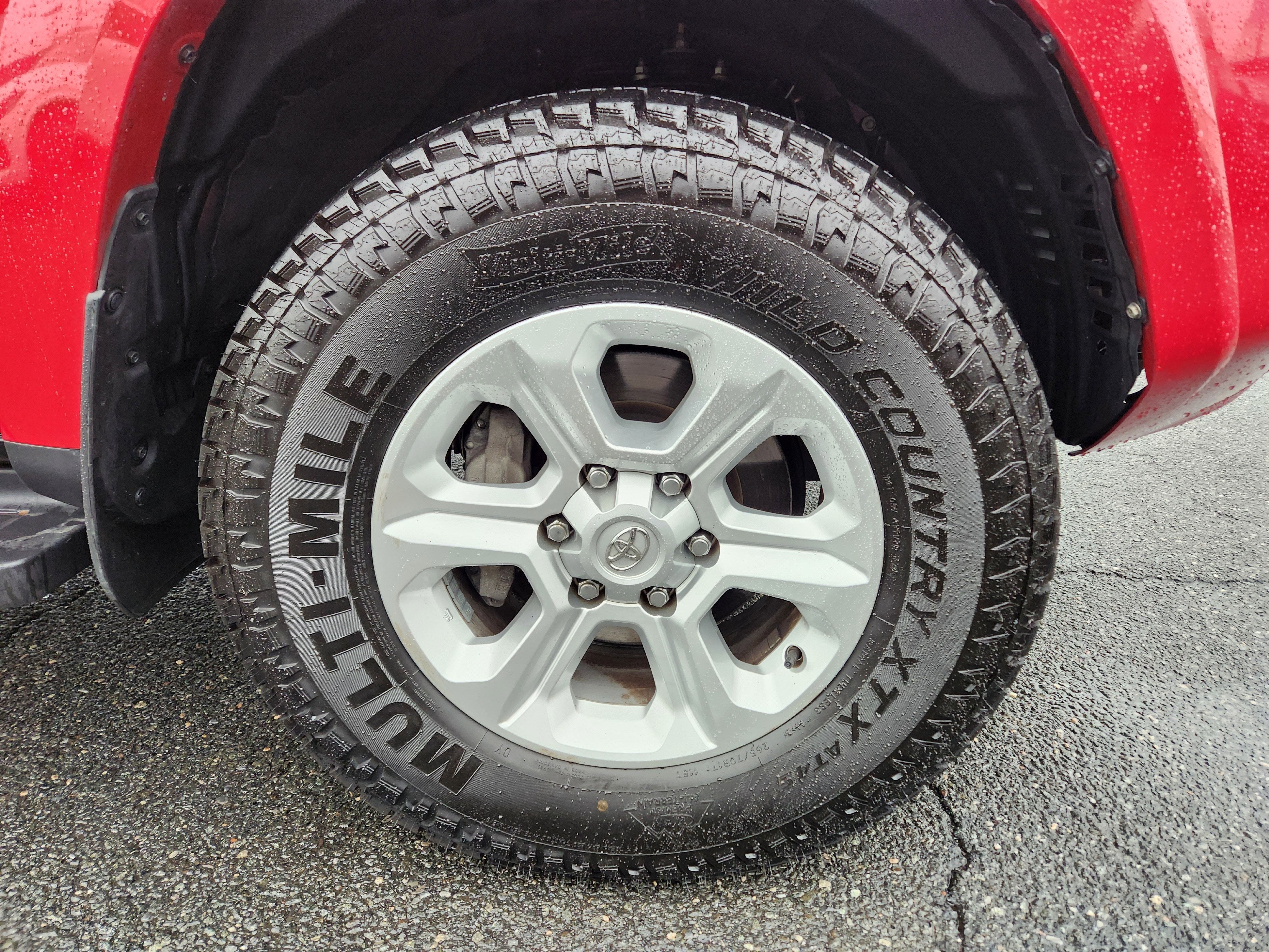 2024 Toyota 4Runner SR5