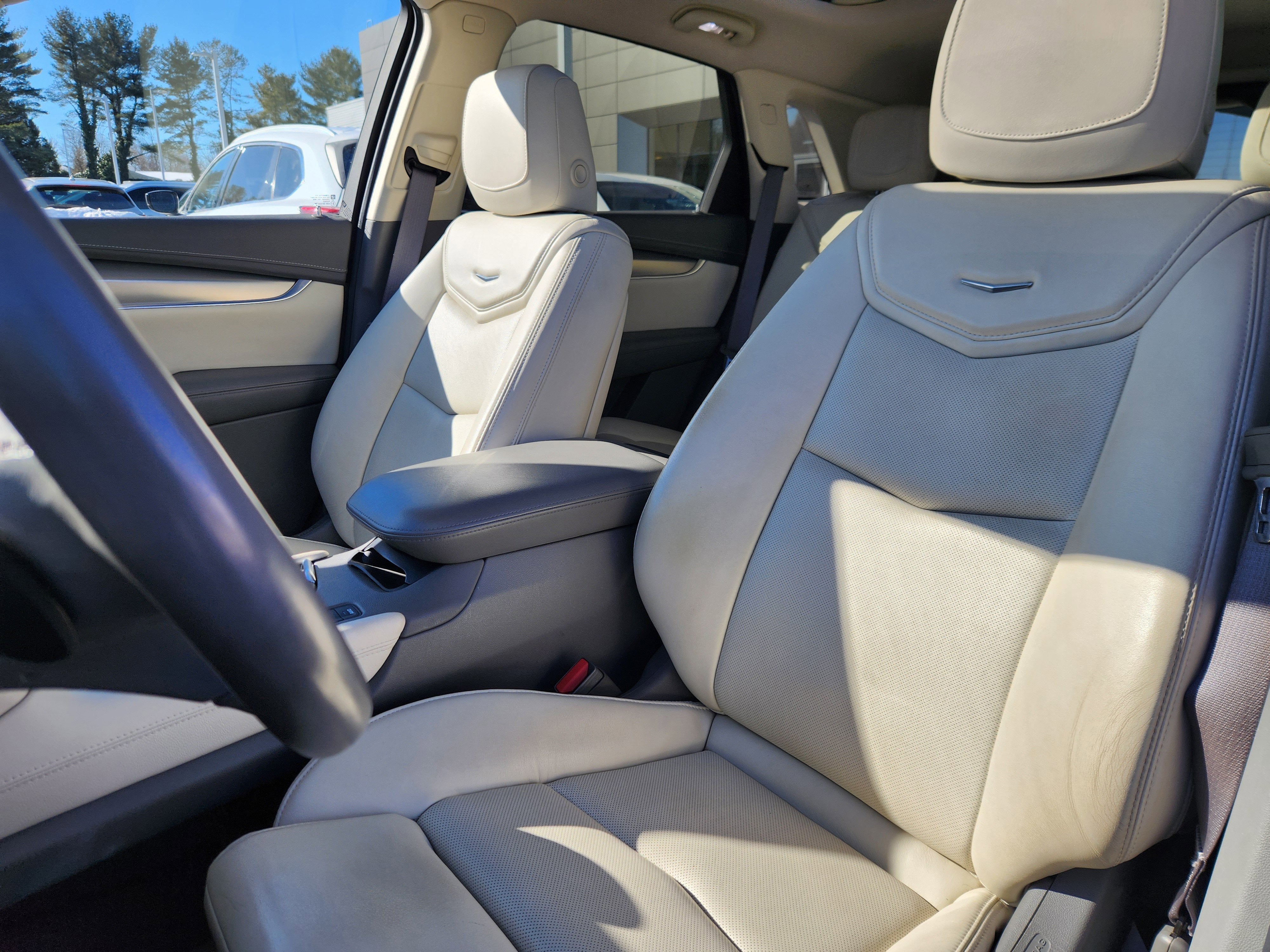 2017 Cadillac XT5 Luxury AWD