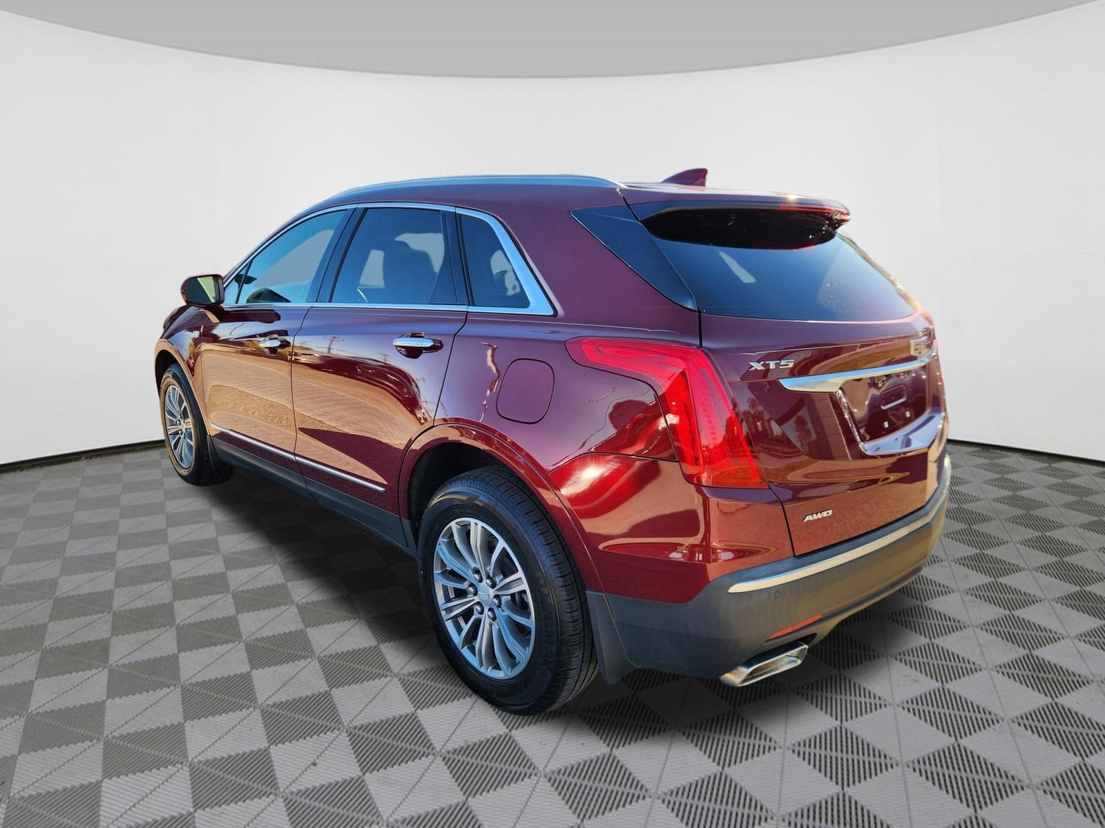 2018 Cadillac XT5 Luxury AWD