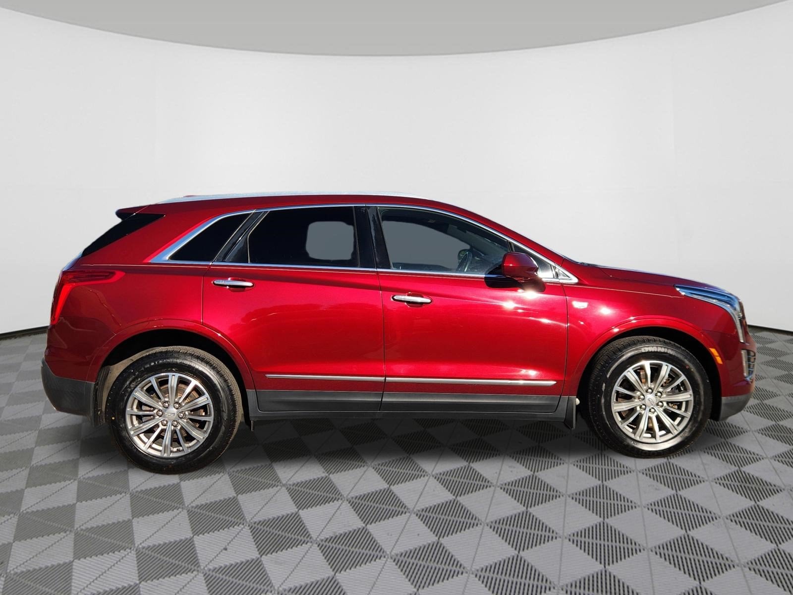 2018 Cadillac XT5 Luxury AWD