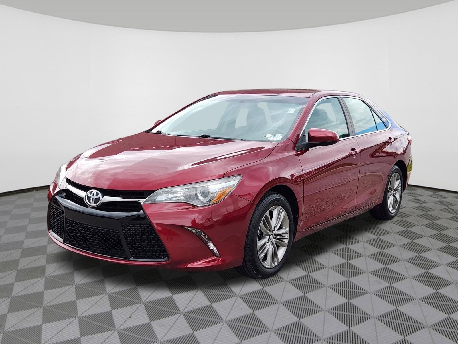 2016 Toyota Camry SE