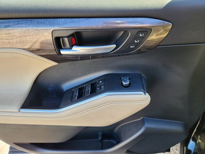 2023 Toyota Highlander Hybrid Limited