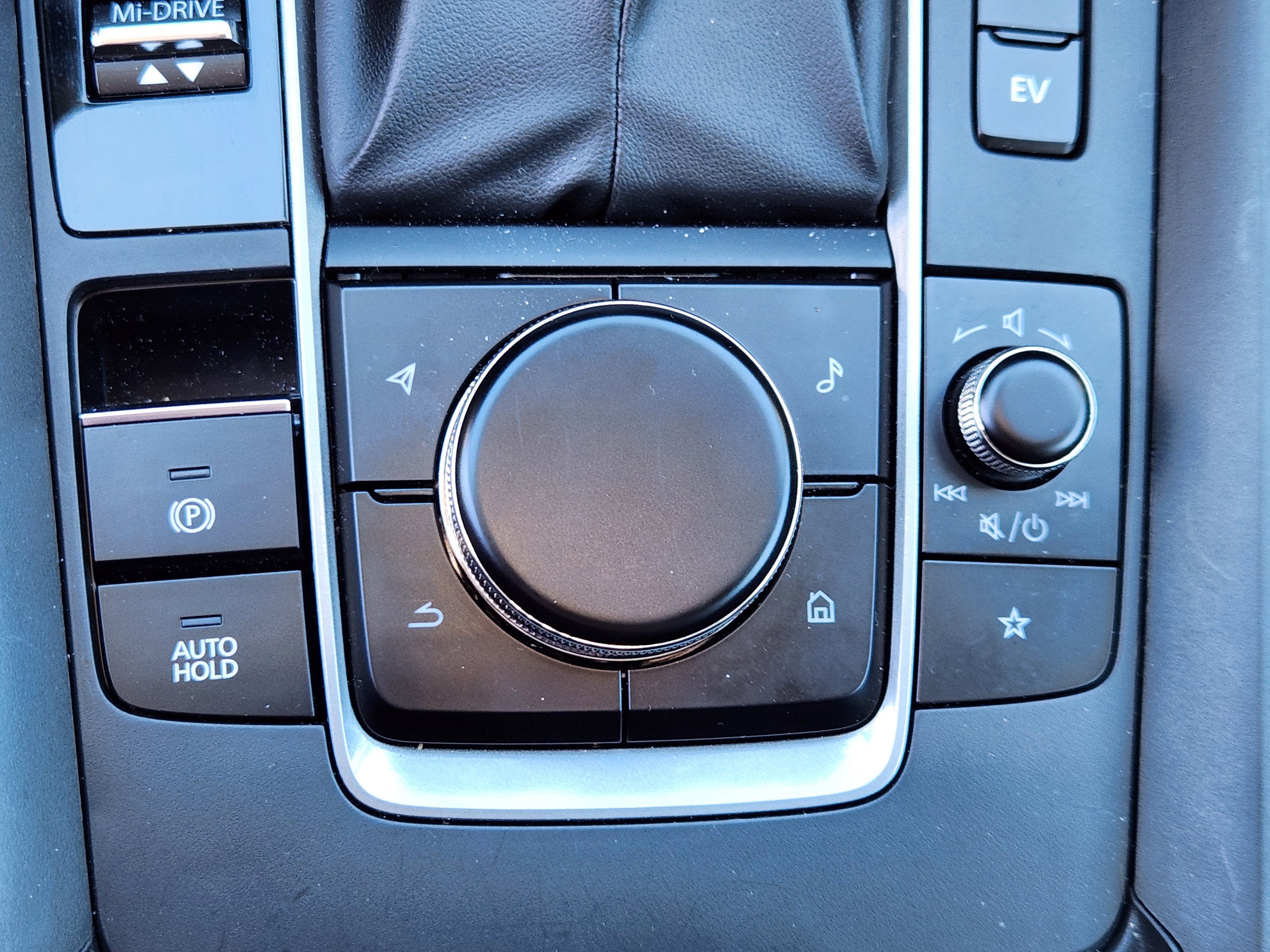 2025 Mazda Mazda CX-50 Hybrid Preferred Package