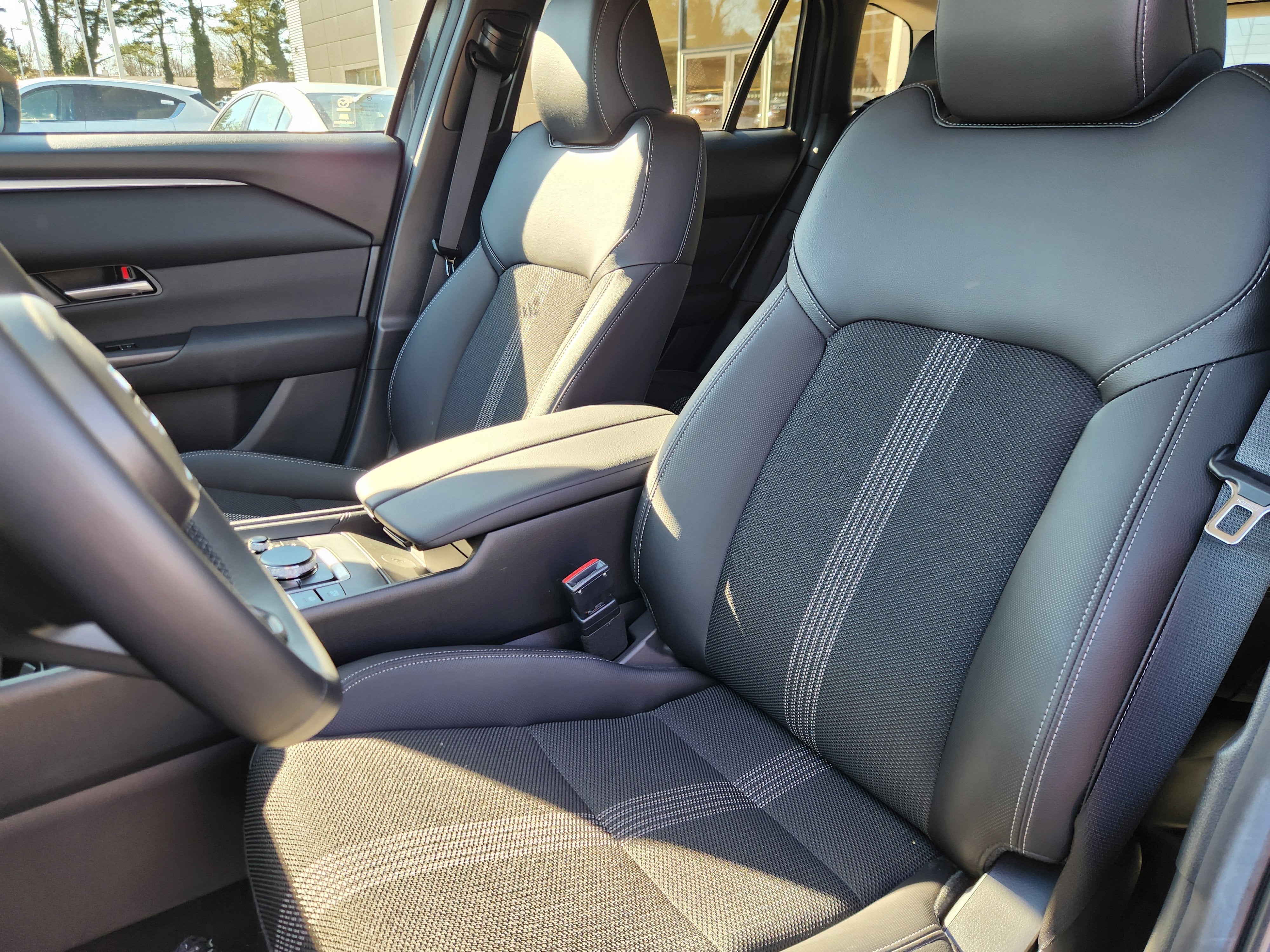 2025 Mazda Mazda CX-50 Hybrid Preferred Package