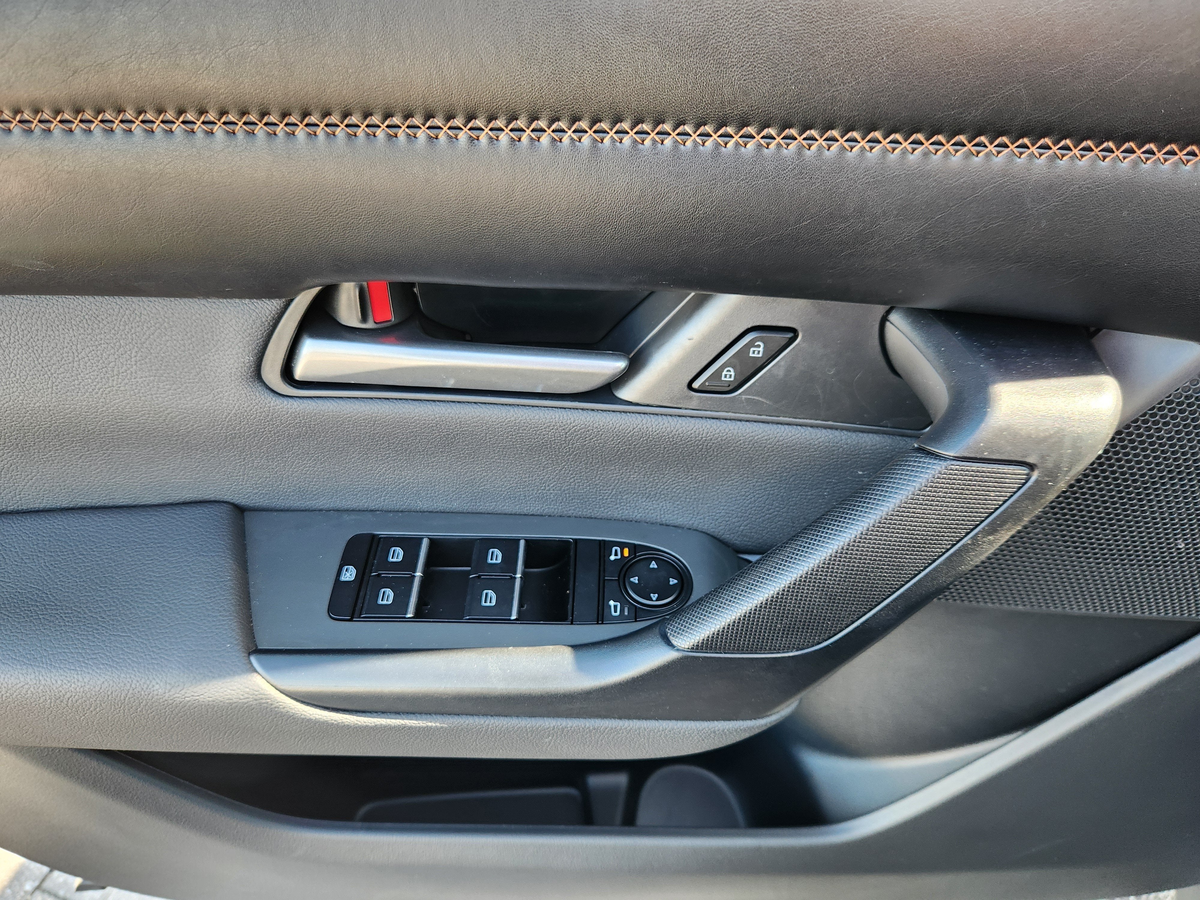 2026 Mazda Mazda CX-50 Hybrid Premium
