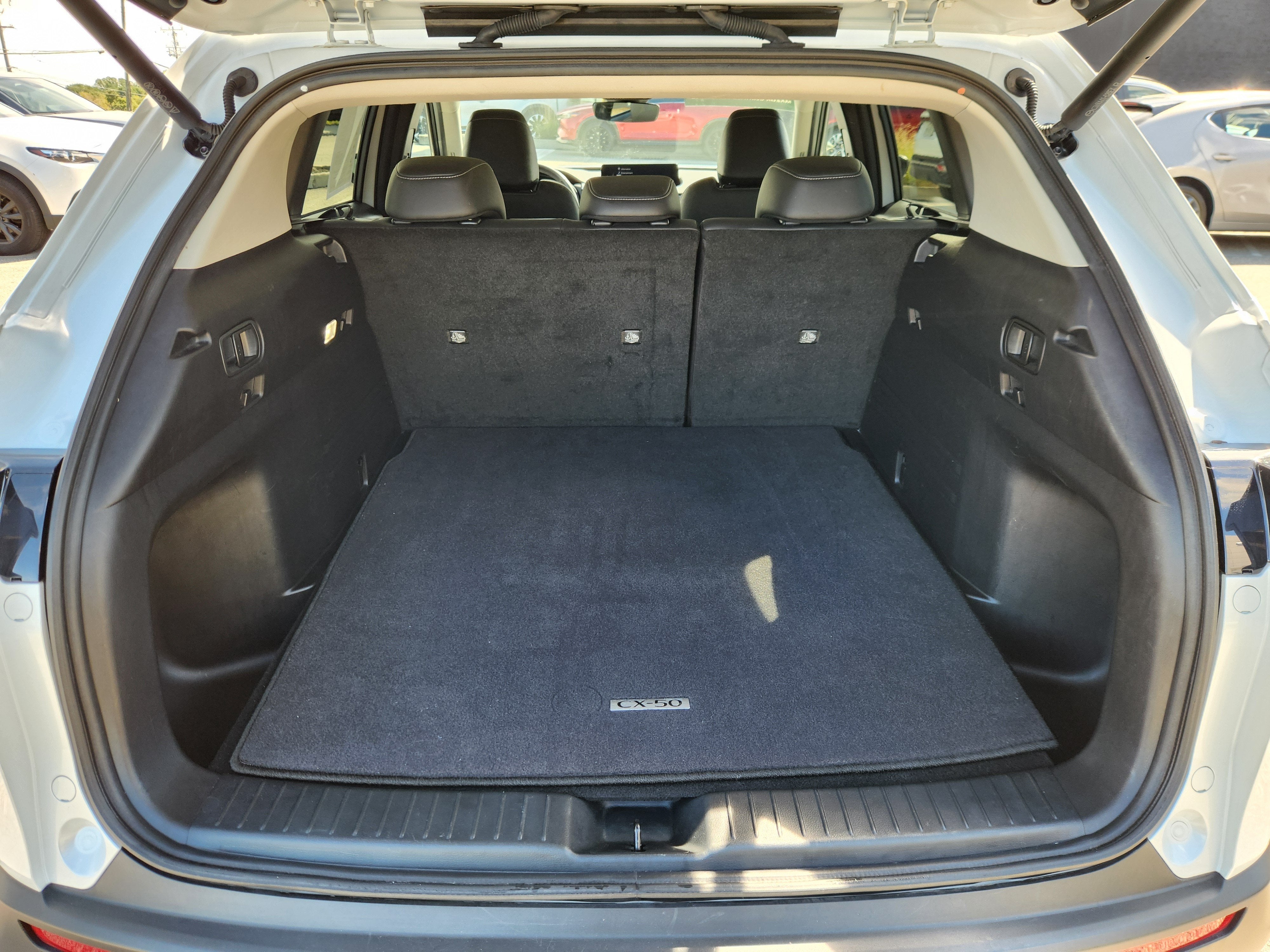 2024 Mazda Mazda CX-50 2.5 S Preferred Package
