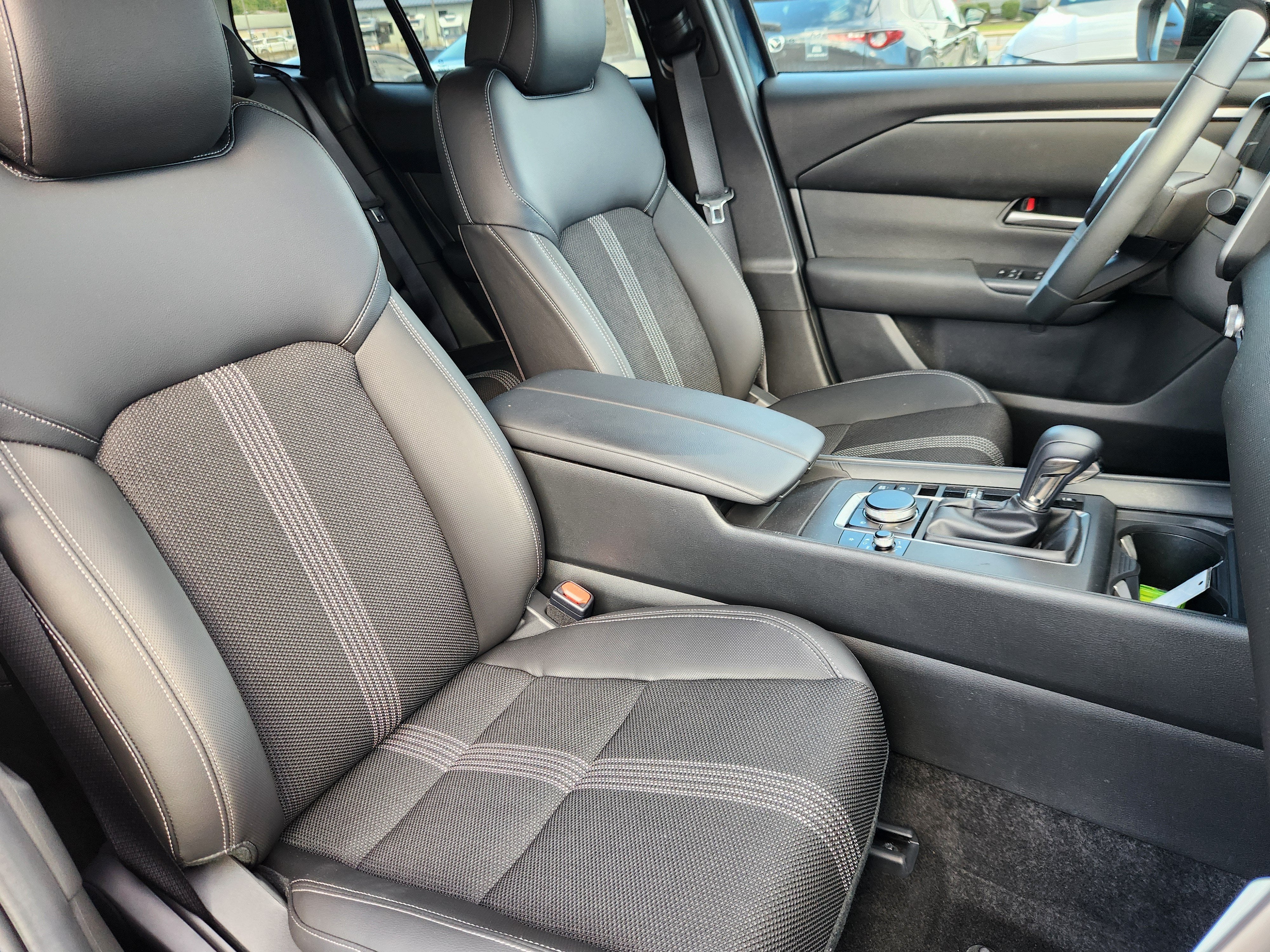 2024 Mazda Mazda CX-50 2.5 S Preferred Package