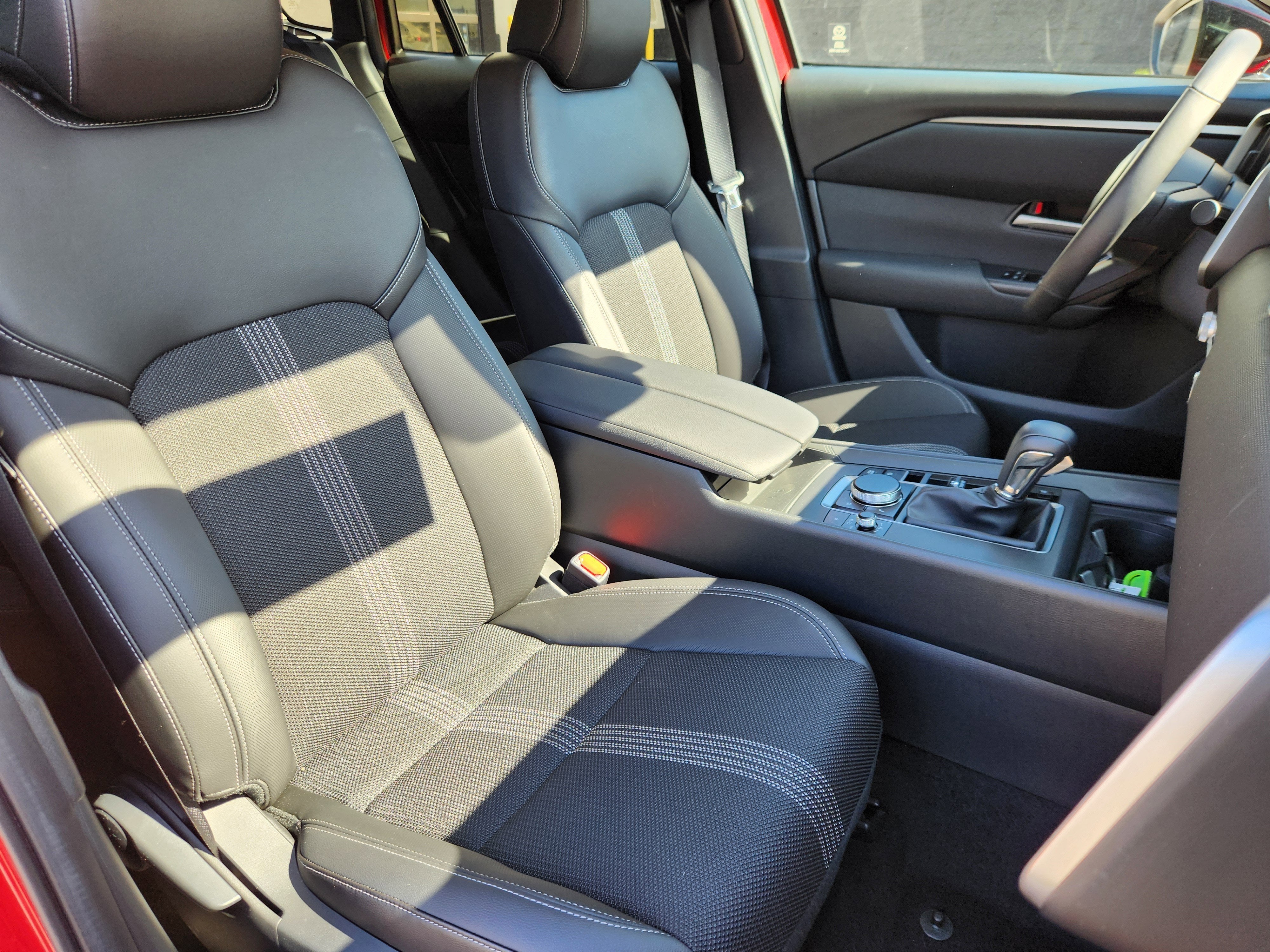 2025 Mazda Mazda CX-50 2.5 S Preferred Package