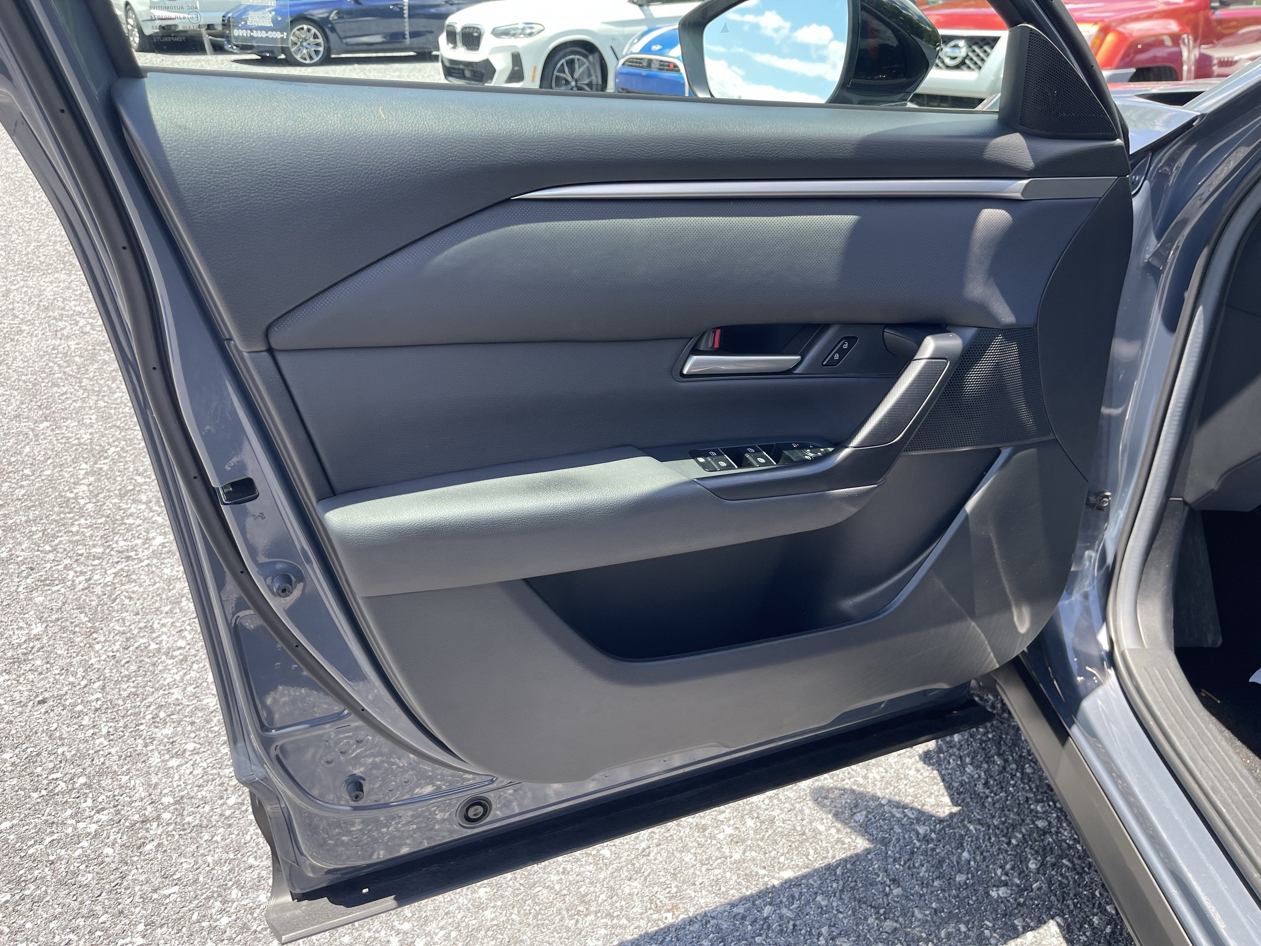 2025 Mazda Mazda CX-50 2.5 S Preferred Package
