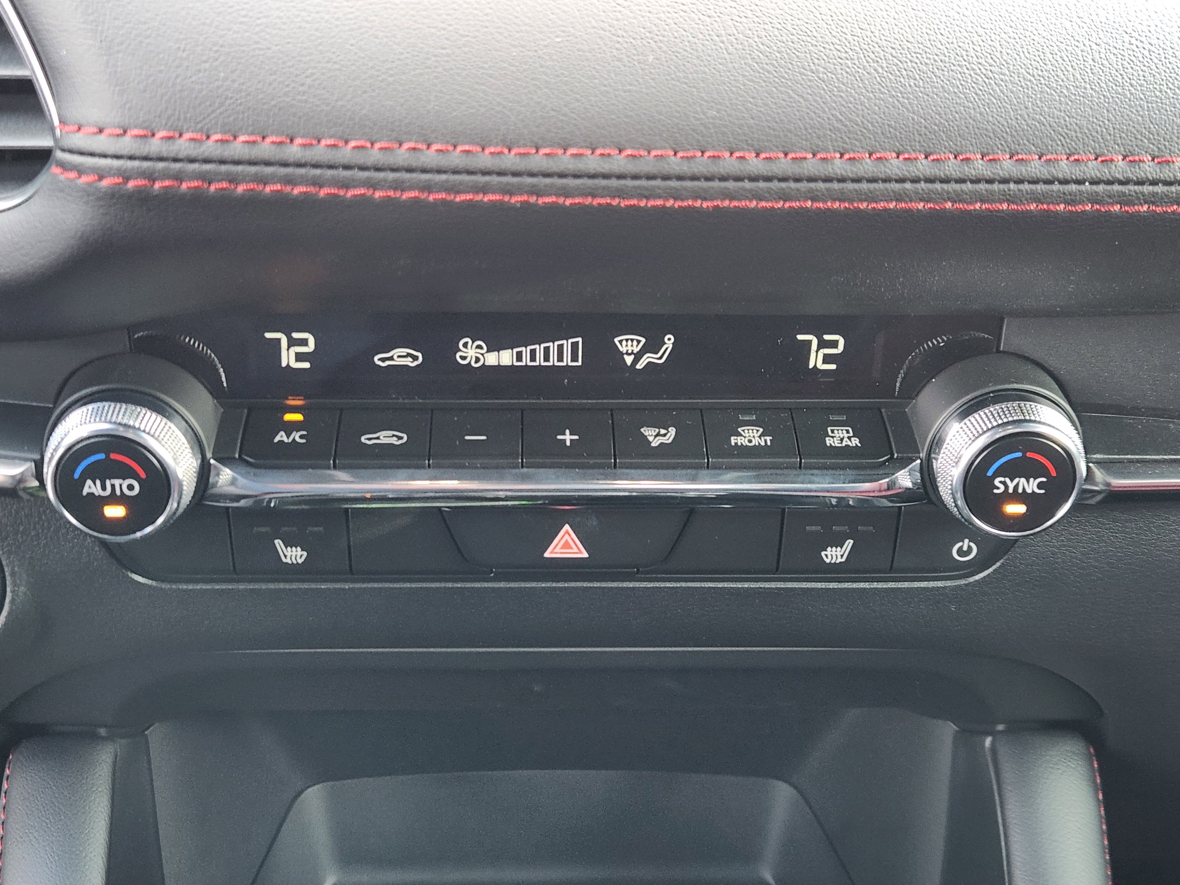 2025 Mazda Mazda3 Hatchback 2.5 S Carbon Edition