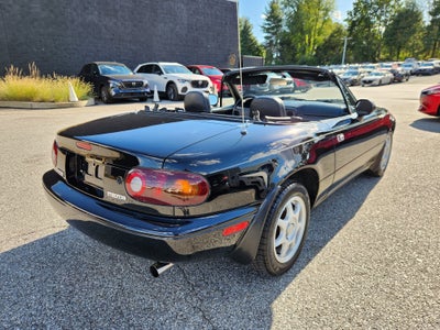 1997 Mazda Mazda MX-5 Miata Base