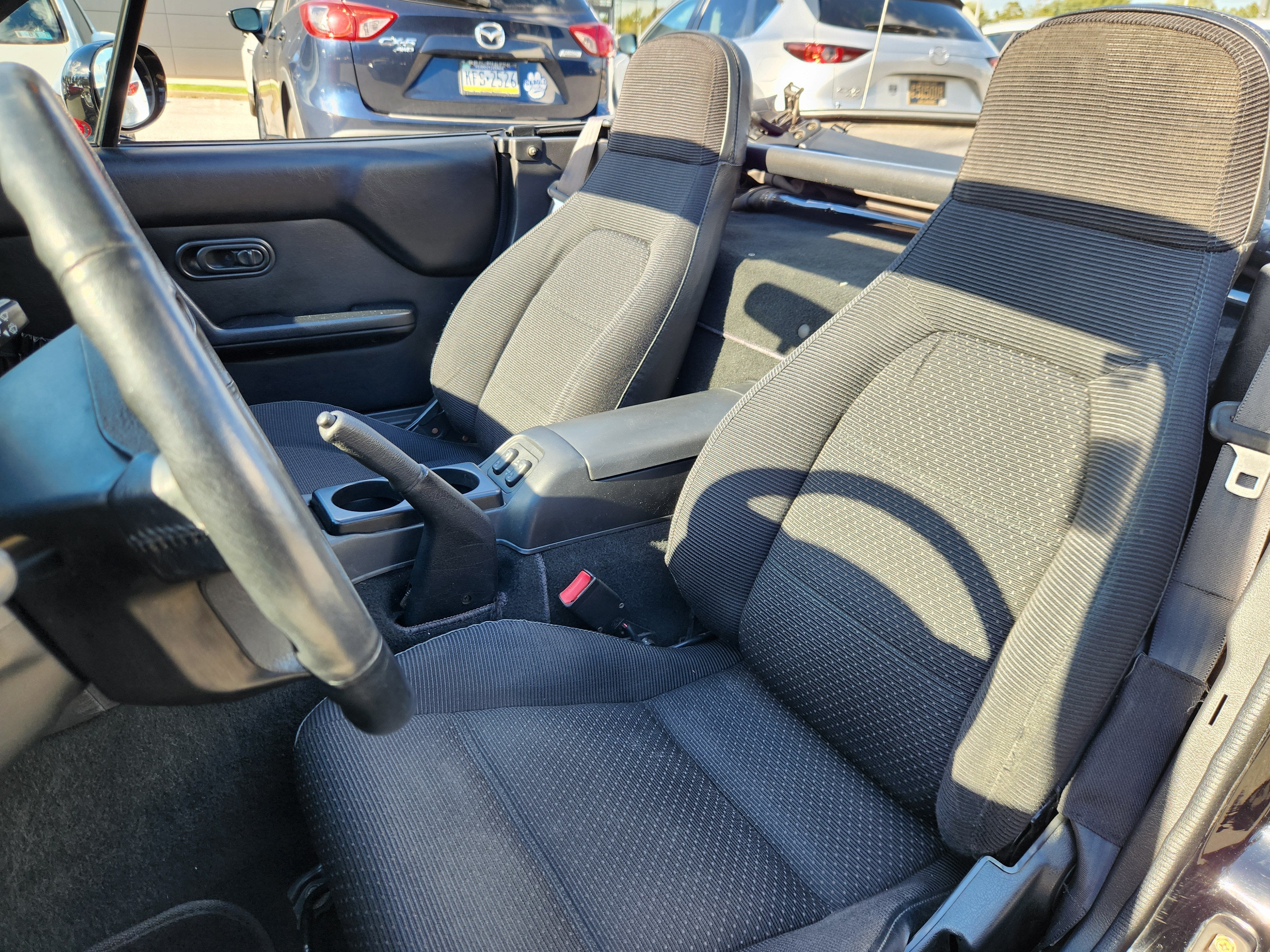 1997 Mazda Mazda MX-5 Miata Base