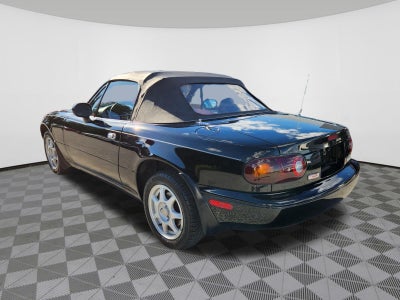 1997 Mazda Mazda MX-5 Miata Base