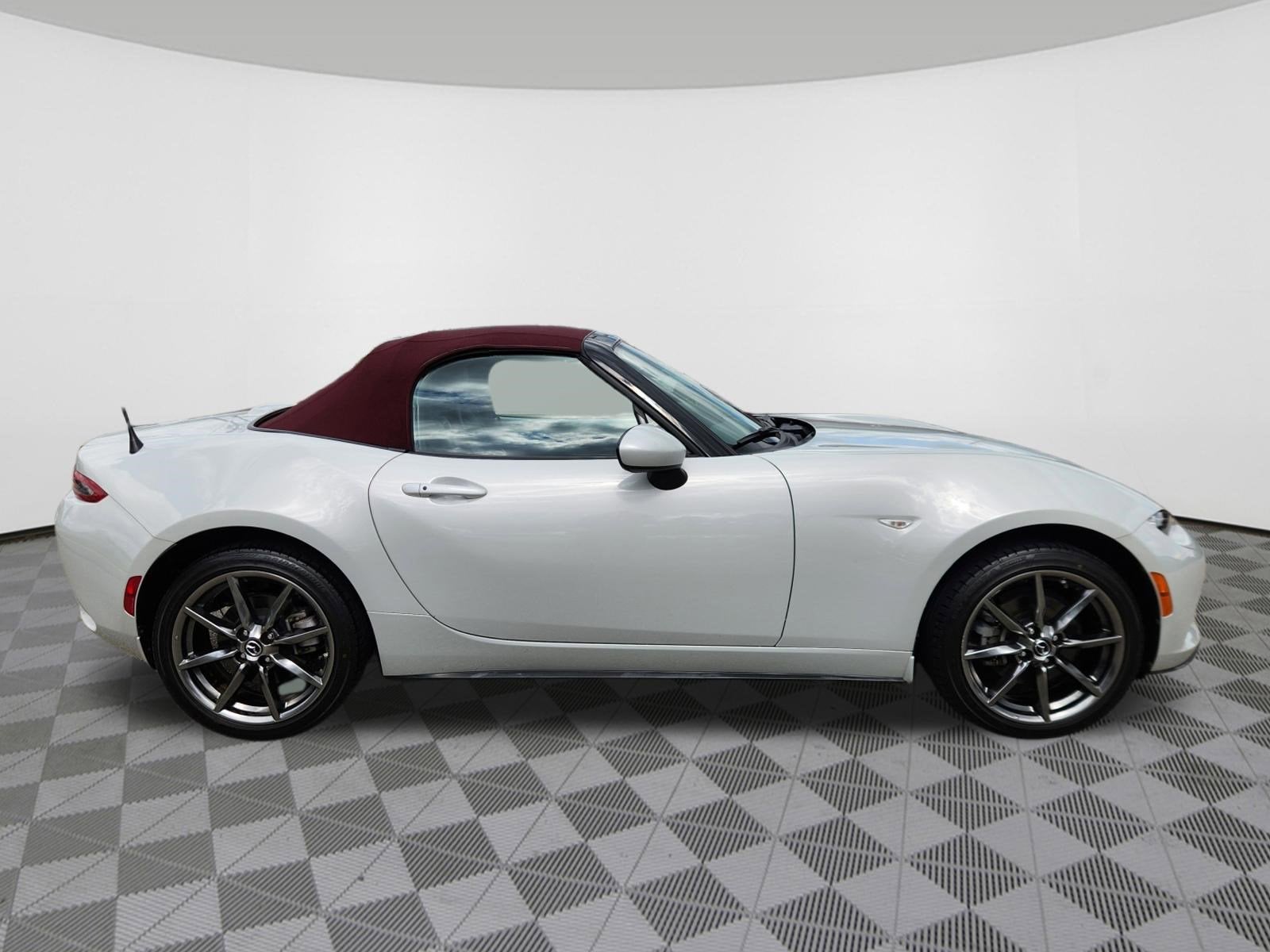 2018 Mazda Mazda MX-5 Miata Grand Touring