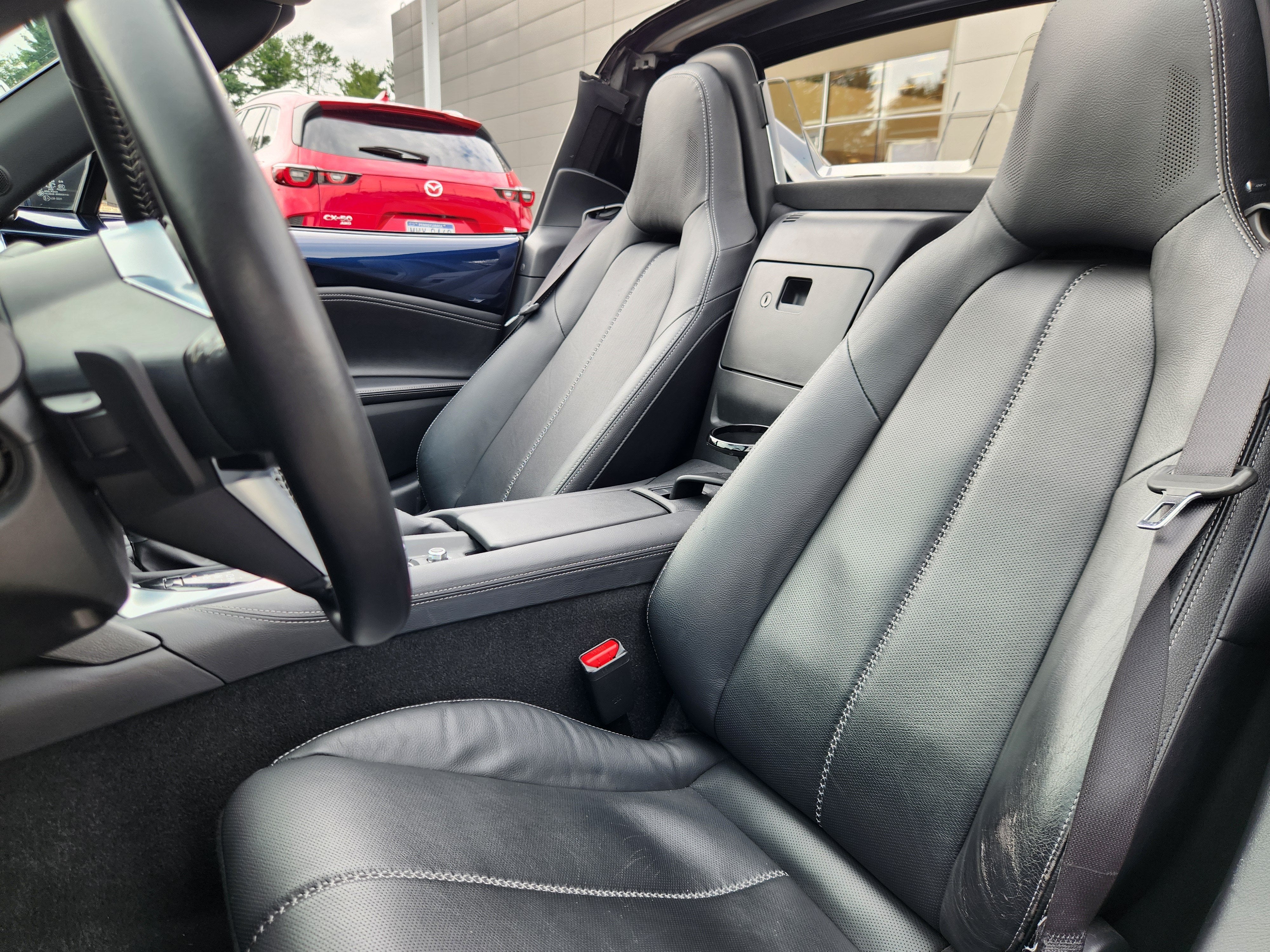 2025 Mazda Mazda MX-5 Miata RF Grand Touring