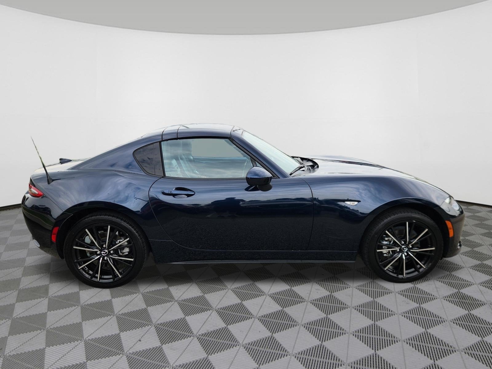 2025 Mazda Mazda MX-5 Miata RF Grand Touring