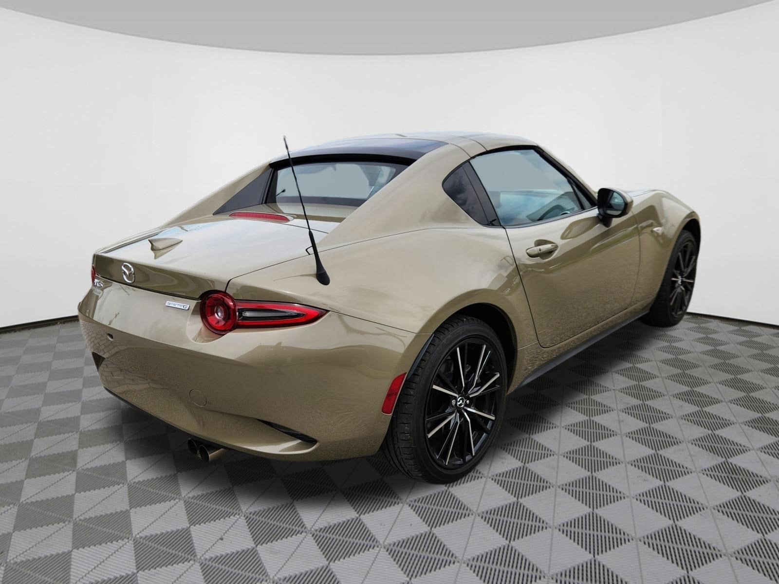 2024 Mazda Mazda MX-5 Miata RF Grand Touring