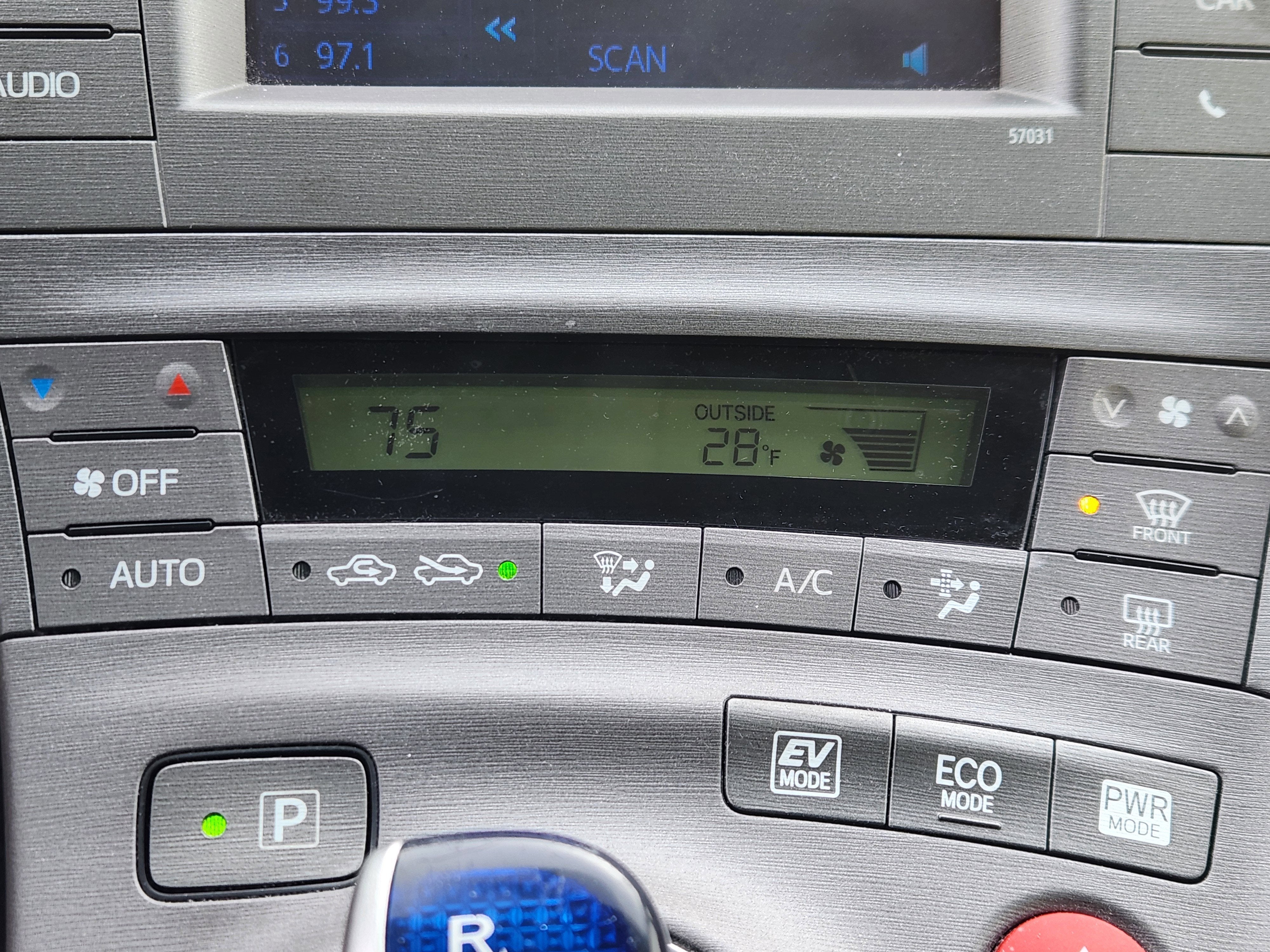 2014 Toyota Prius Two