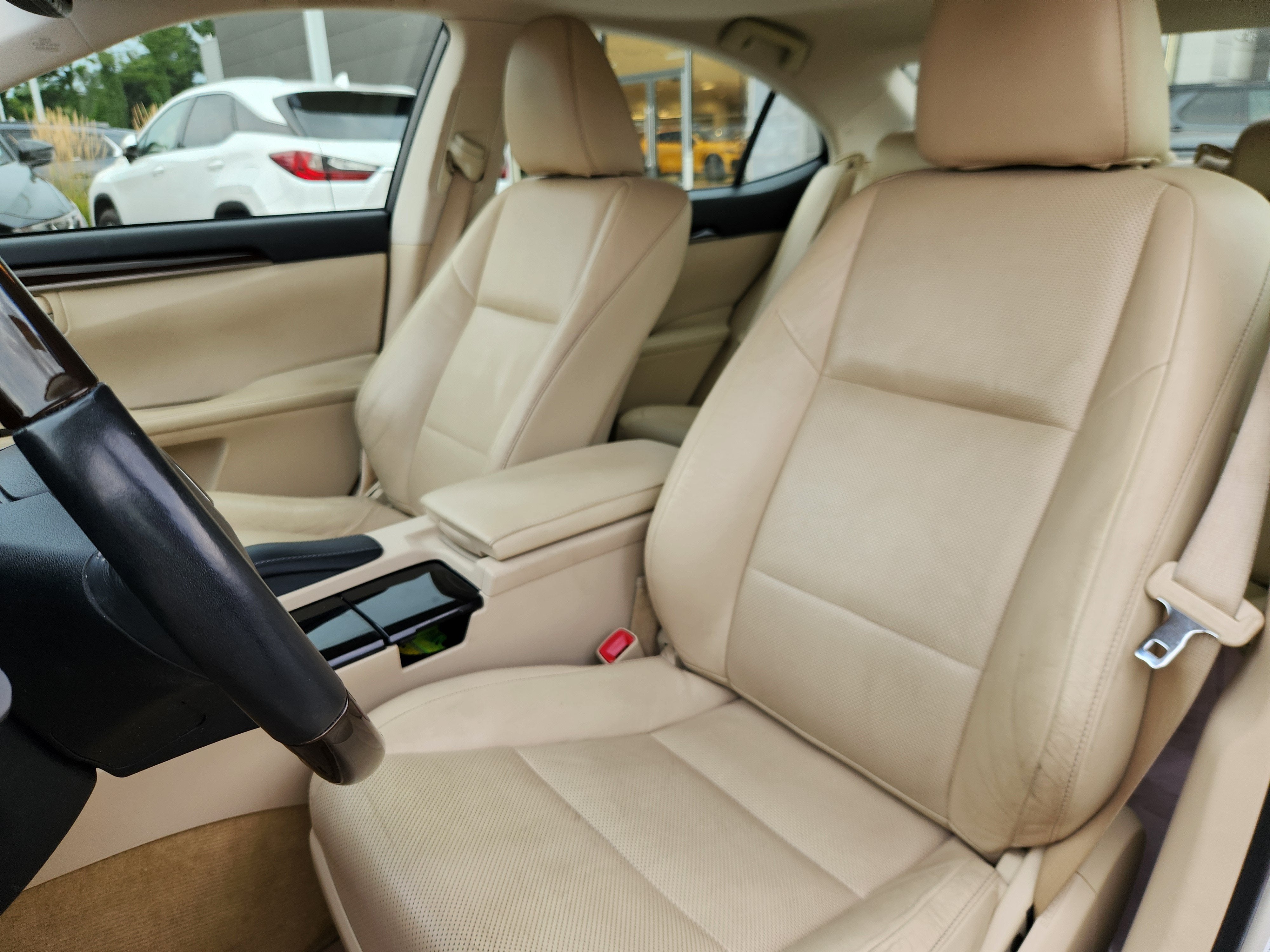 2013 Lexus ES 350 4dr Sdn