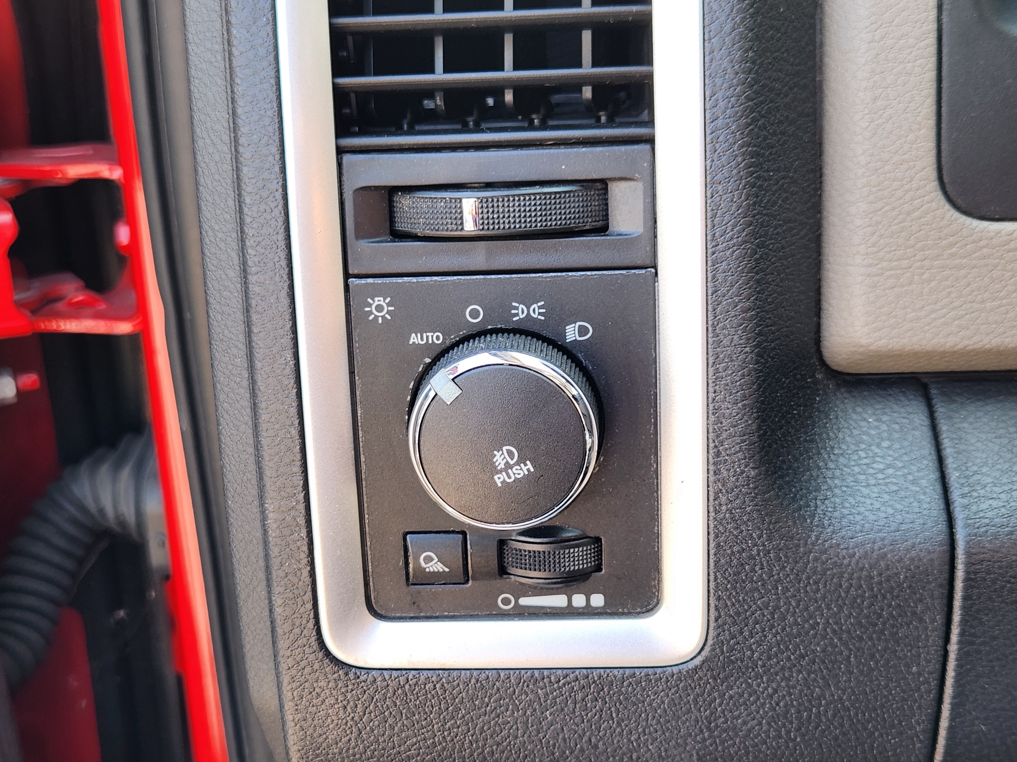 2012 RAM 1500 Outdoorsman