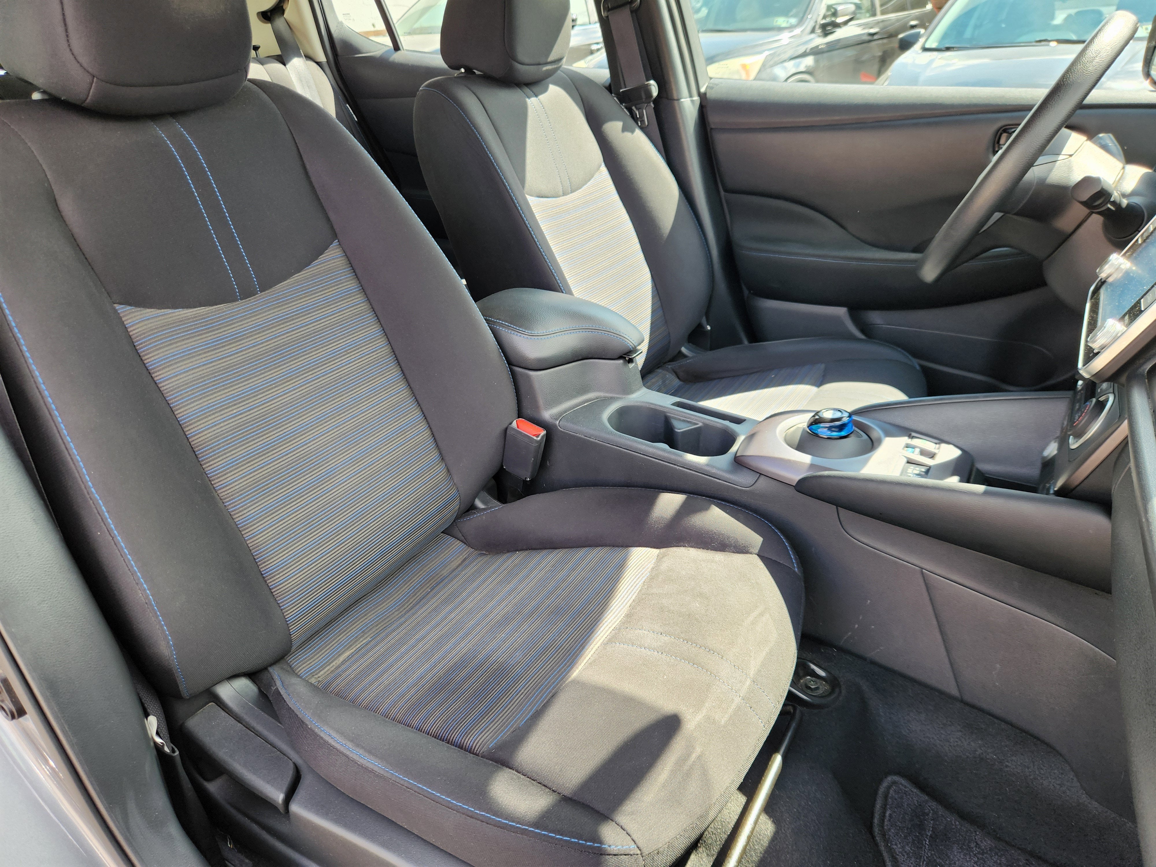 2024 Nissan LEAF S