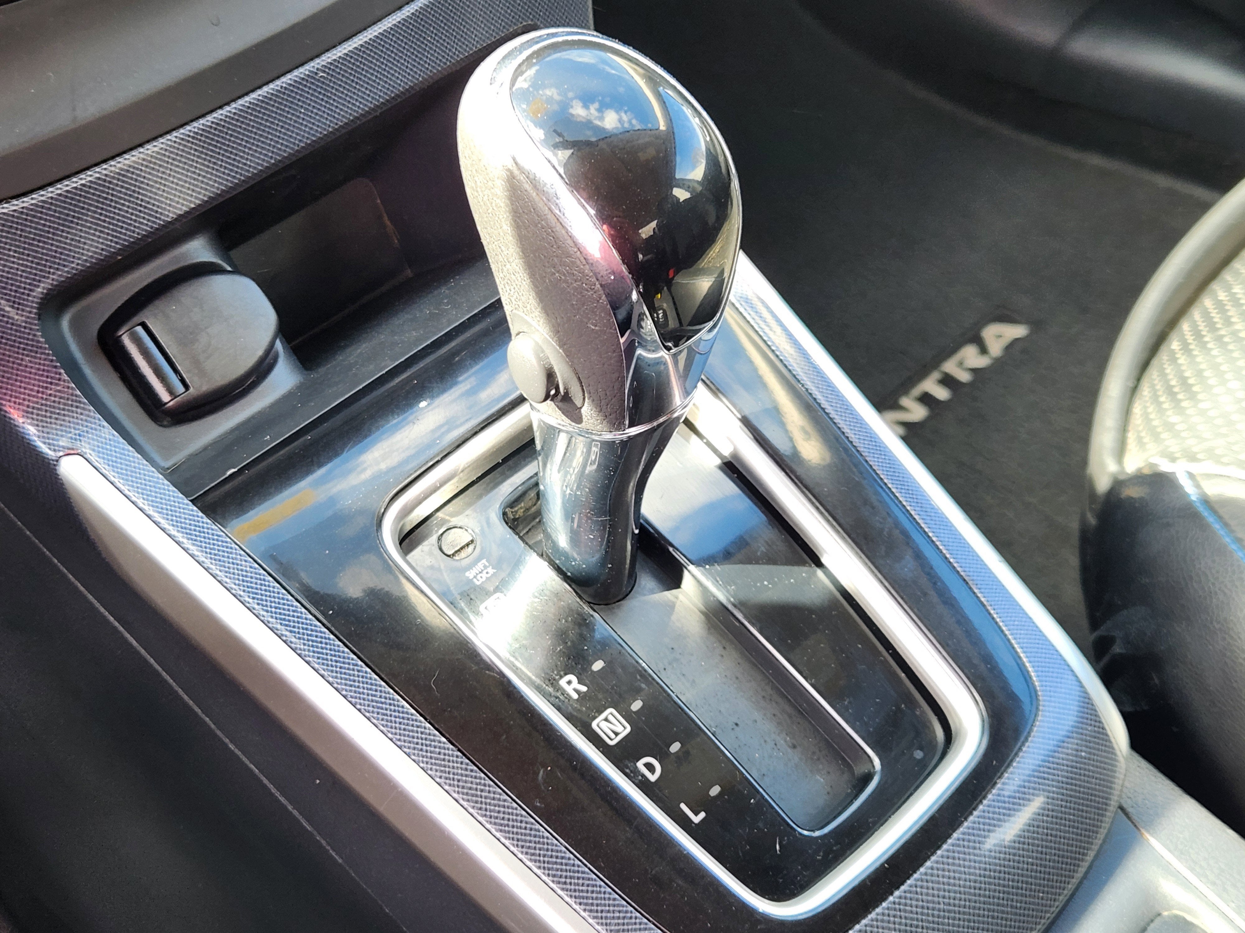 2016 Nissan Sentra SR
