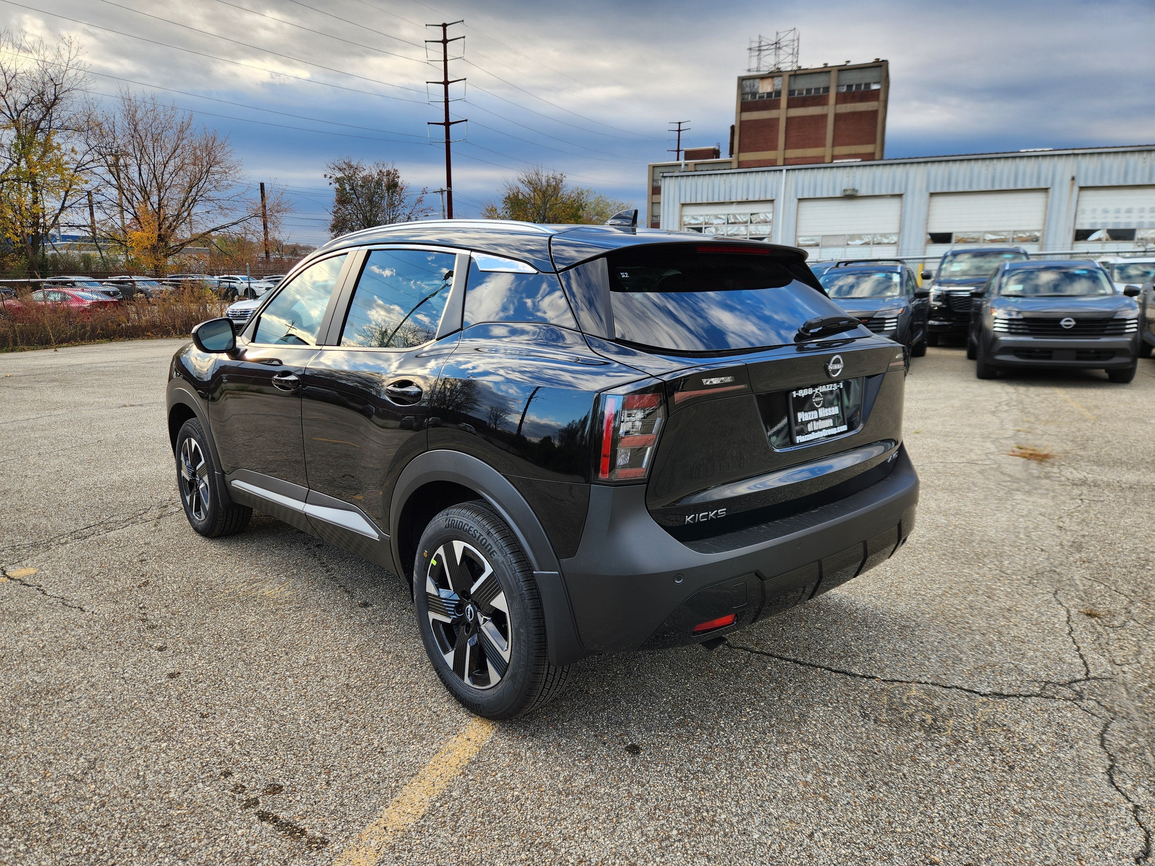 2026 Nissan Kicks SV