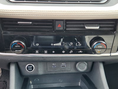 2022 Nissan Rogue SV