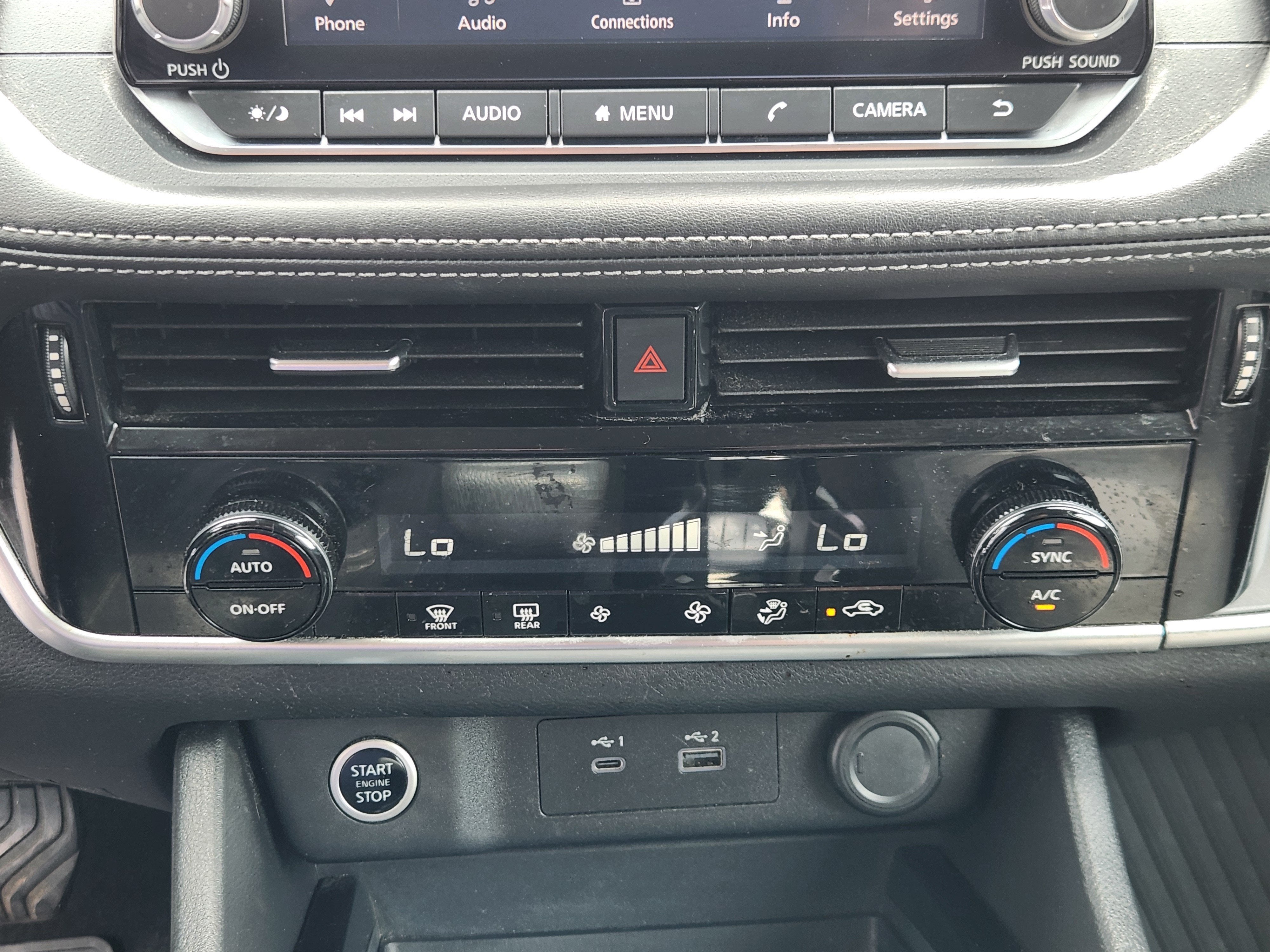 2022 Nissan Rogue SV