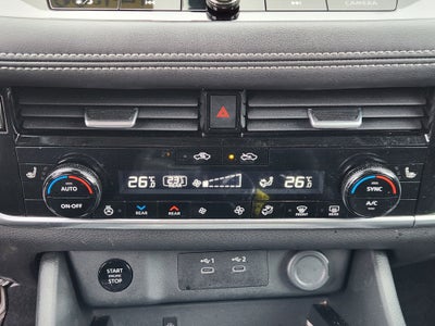 2024 Nissan Rogue SL