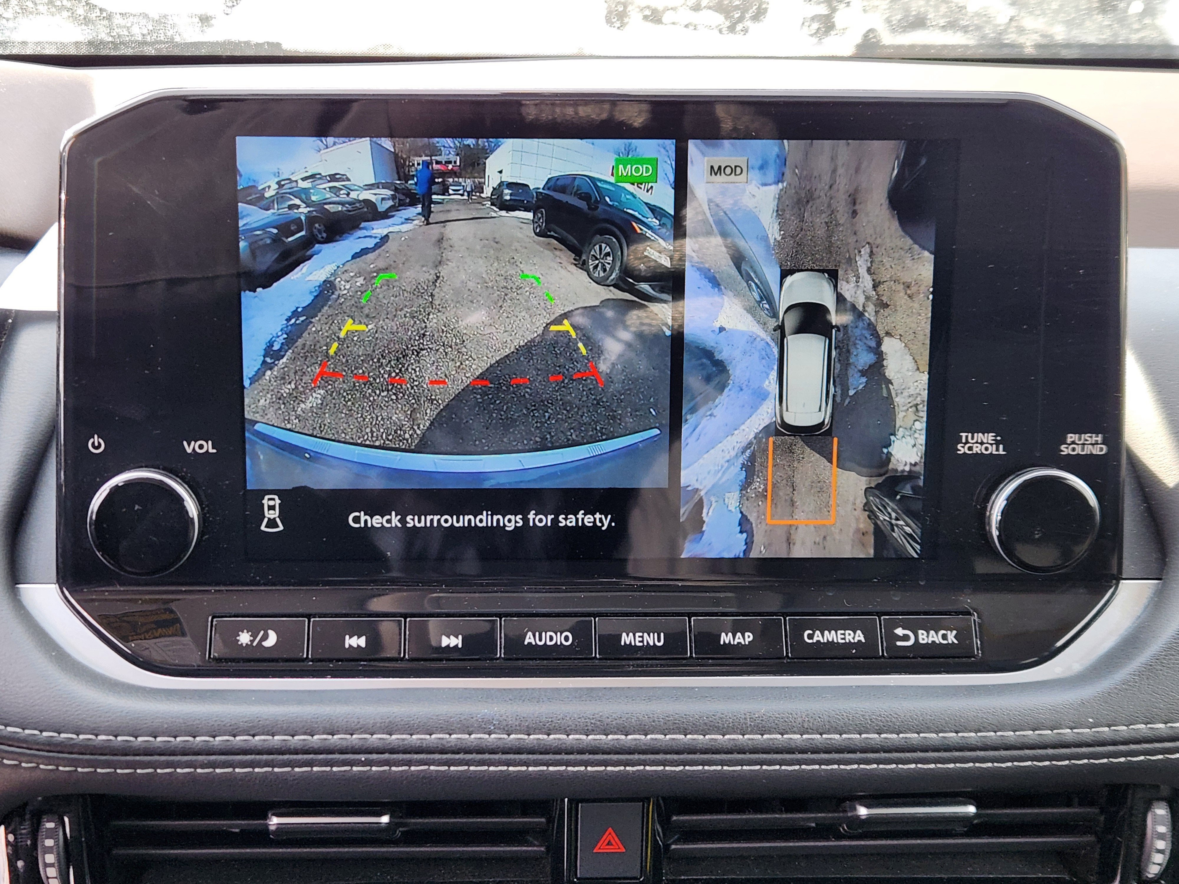 2022 Nissan Rogue SL