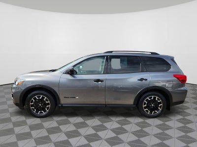 2020 Nissan Pathfinder SL