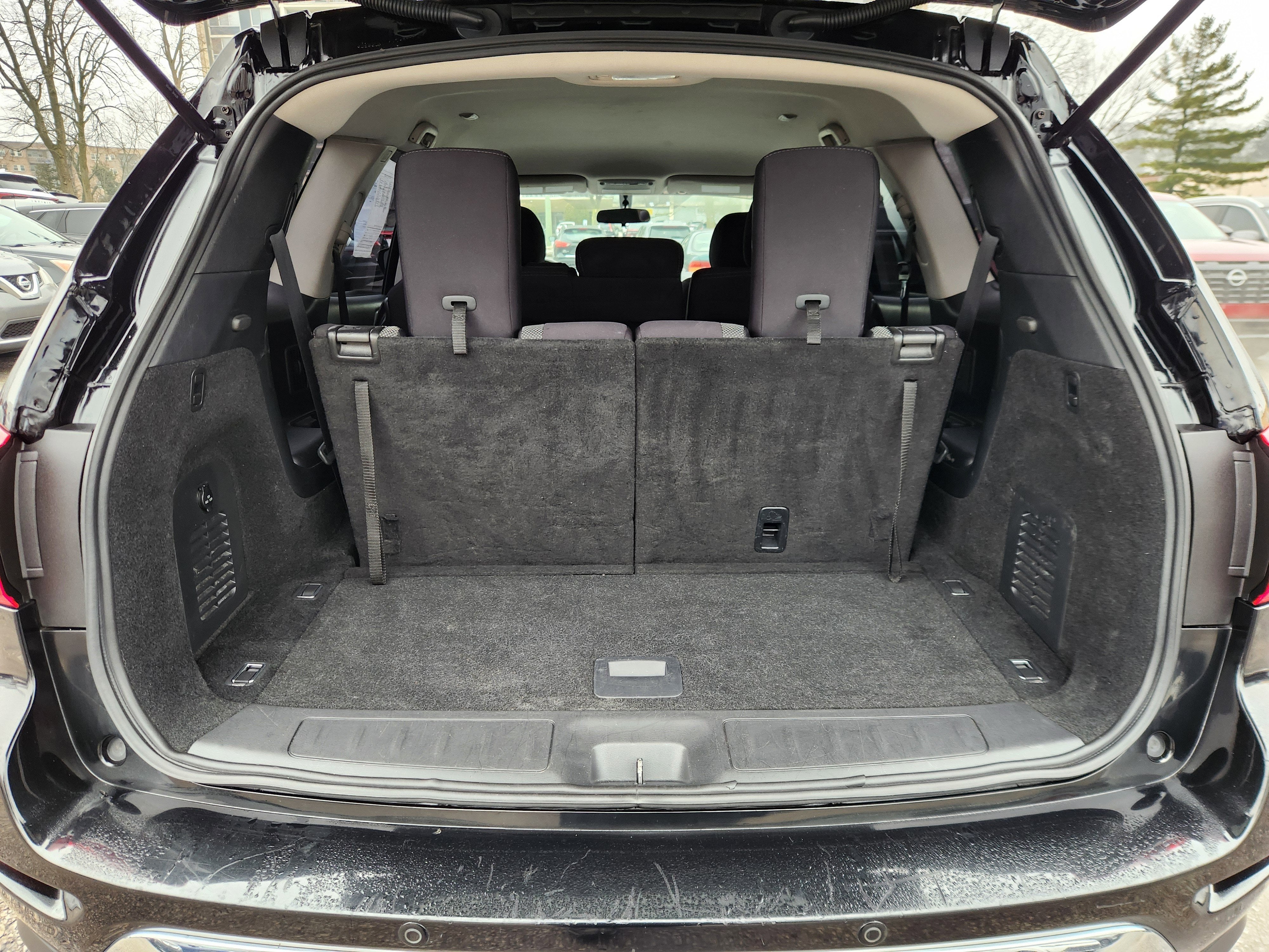 2019 Nissan Pathfinder S