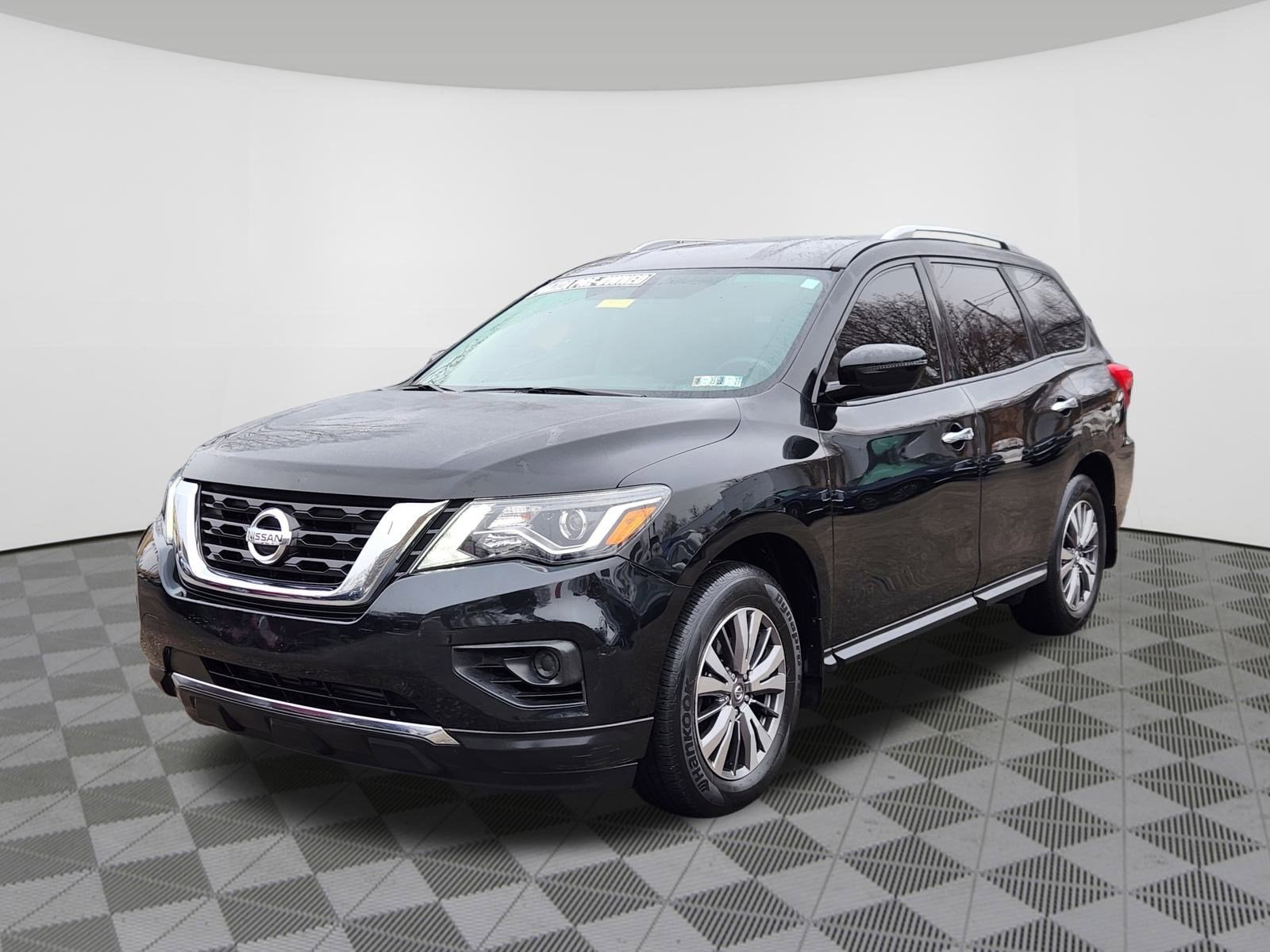2019 Nissan Pathfinder S