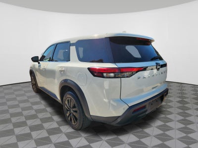 2022 Nissan Pathfinder S
