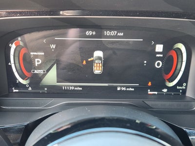 2025 Nissan Pathfinder Platinum