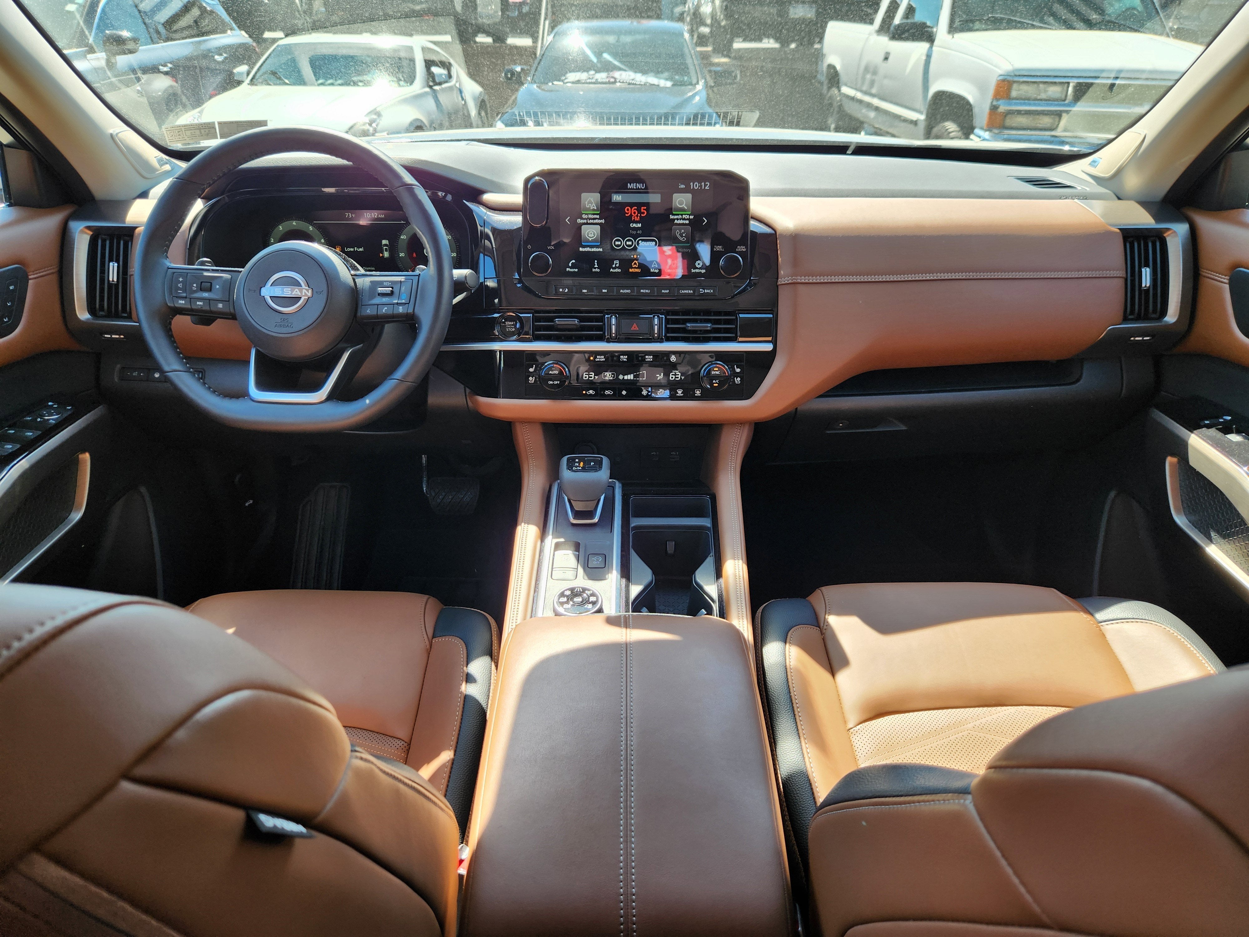 2025 Nissan Pathfinder Platinum