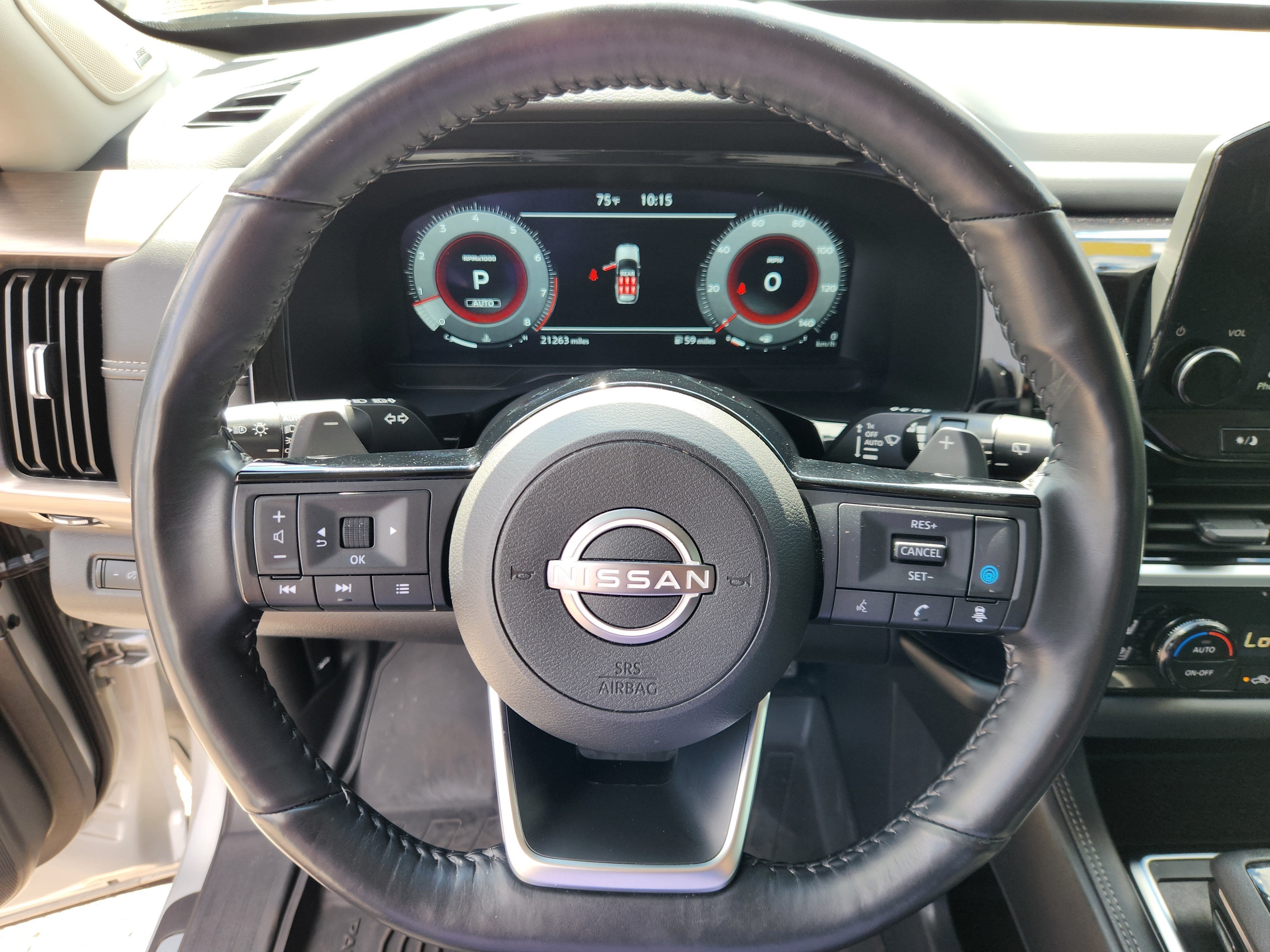 2024 Nissan Pathfinder Platinum