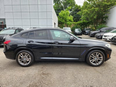 2021 BMW X4 xDrive30i