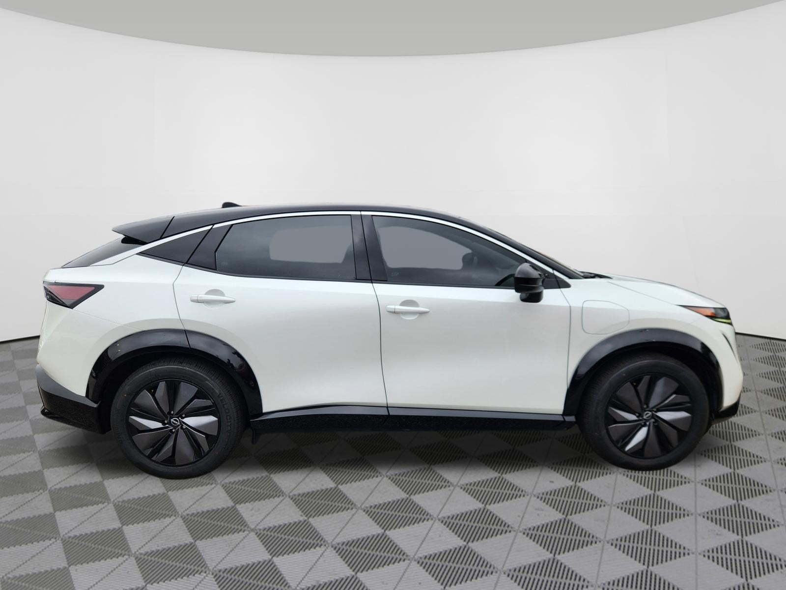 2023 Nissan ARIYA ENGAGE