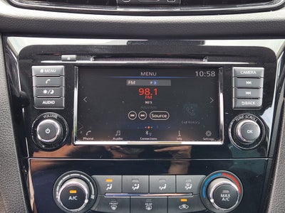 2022 Nissan Rogue Sport S
