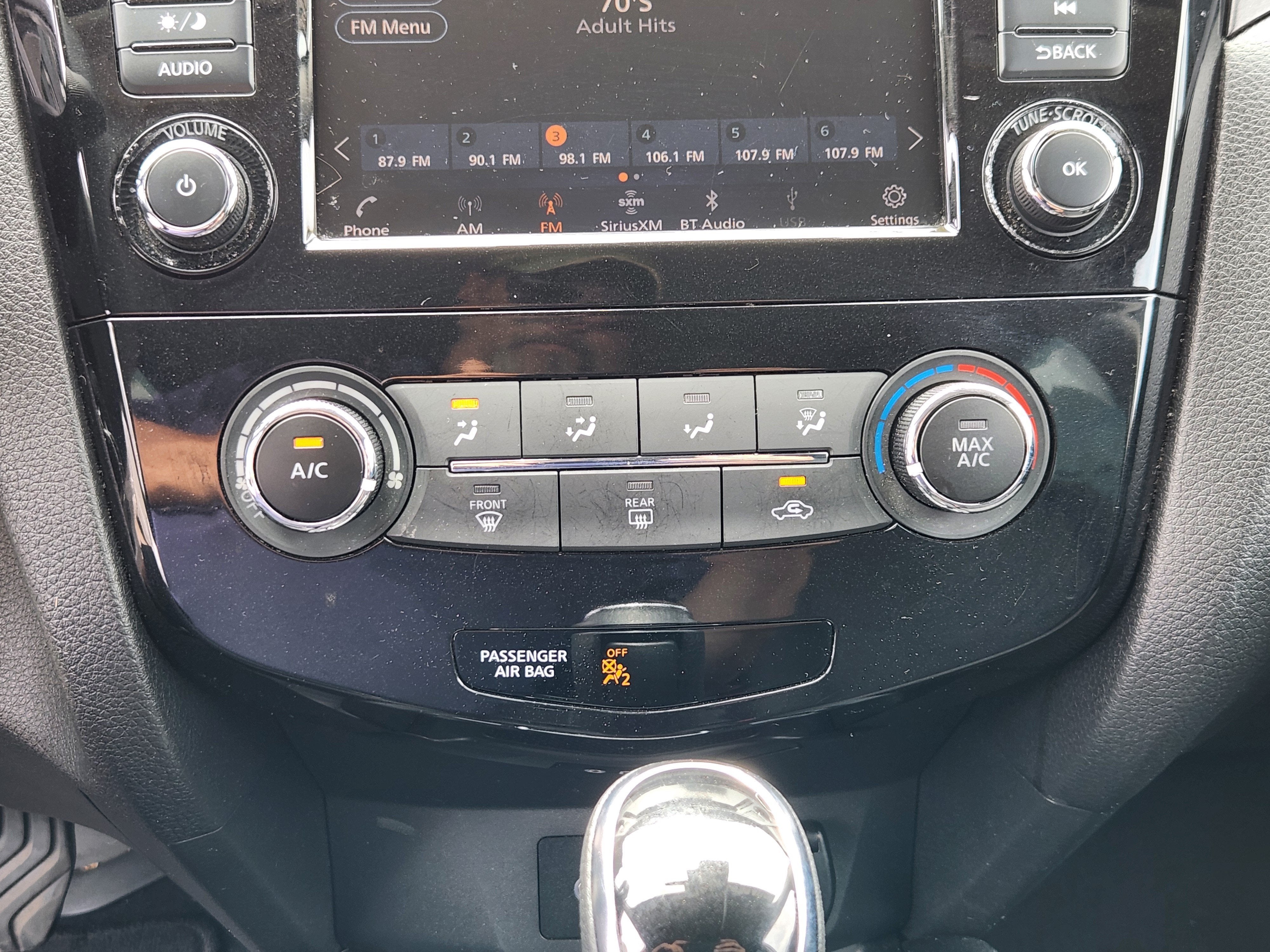 2022 Nissan Rogue Sport S