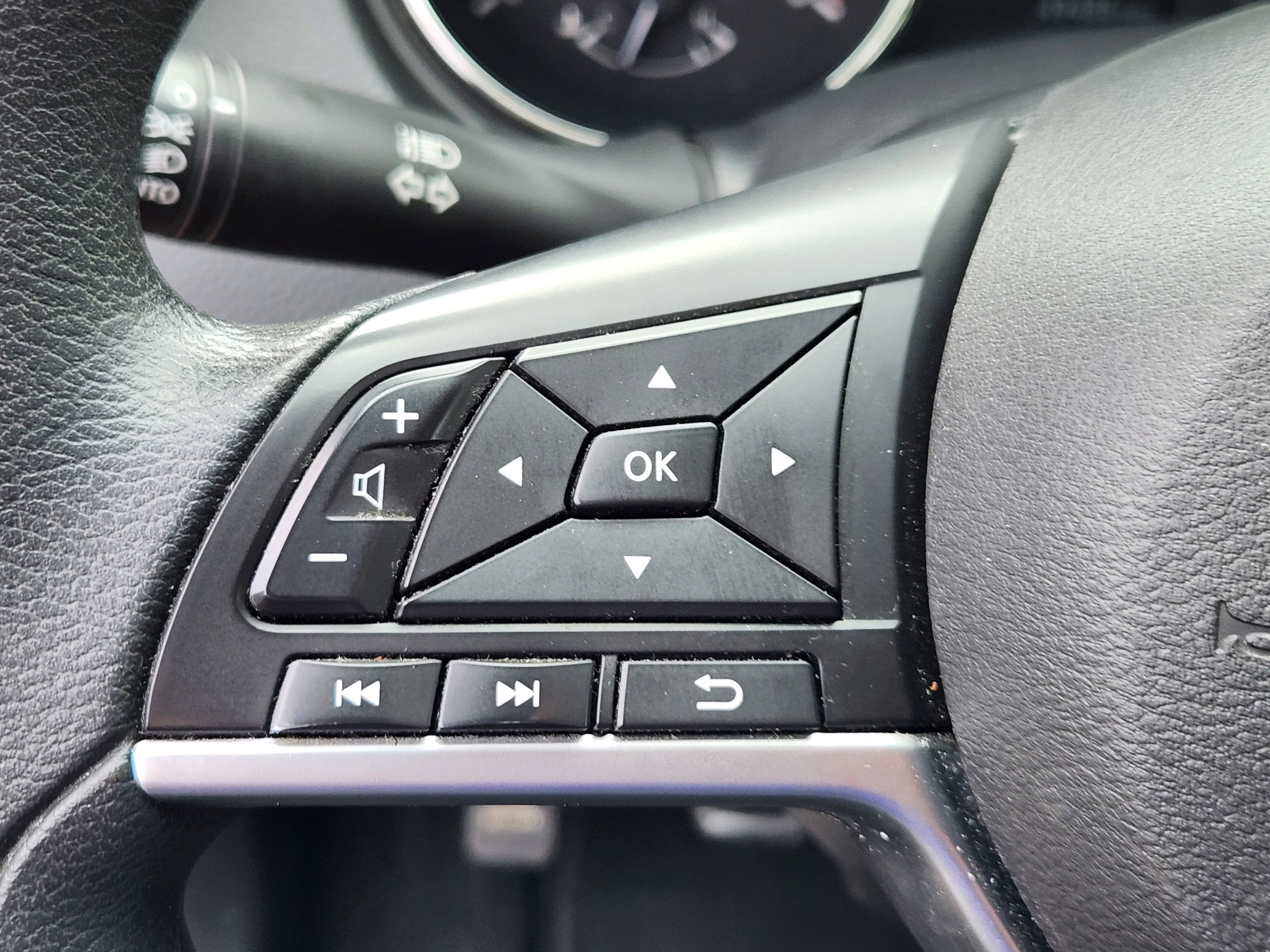 2022 Nissan Rogue Sport S