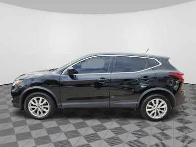 2022 Nissan Rogue Sport S
