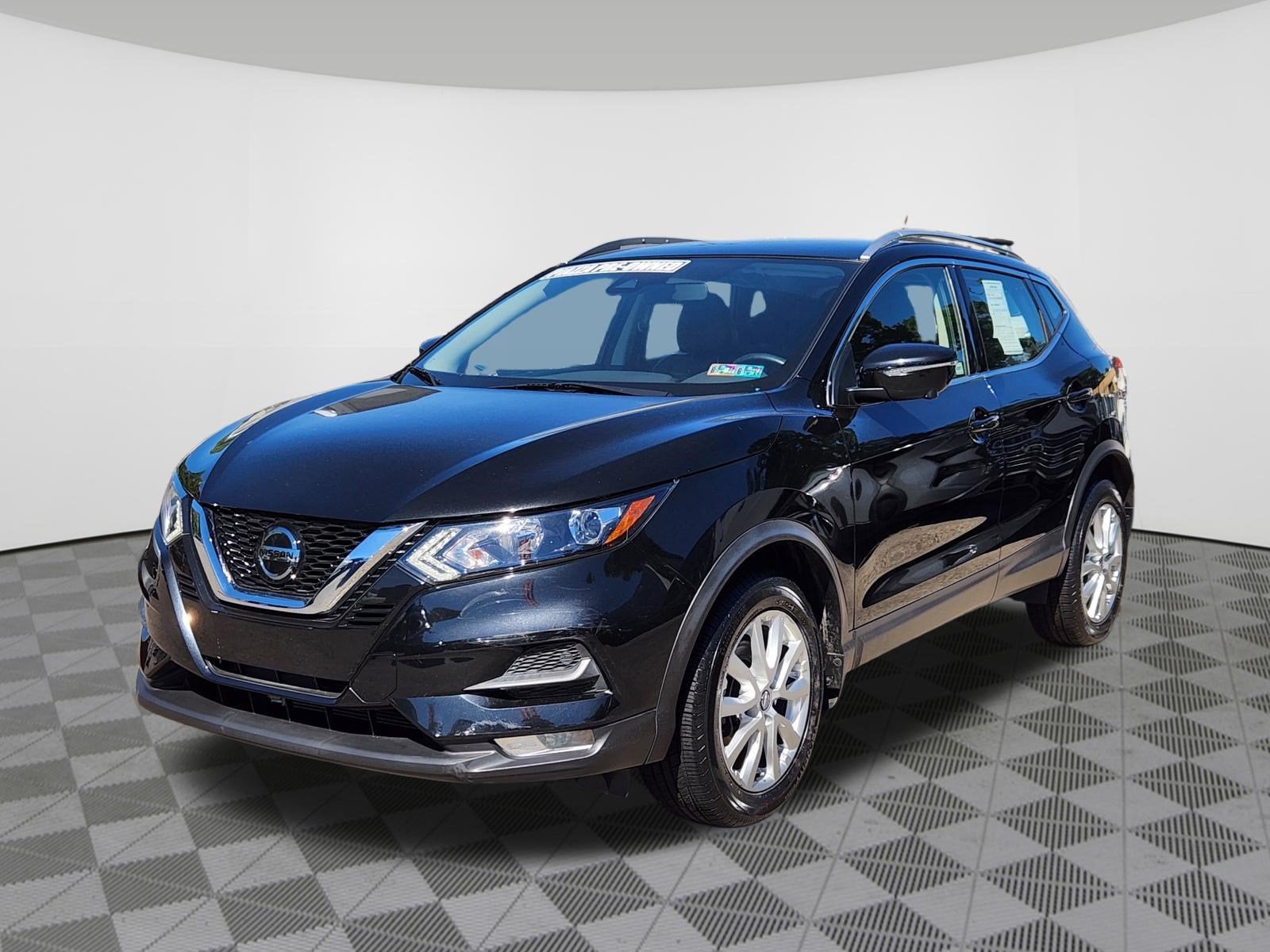 2021 Nissan Rogue Sport SV