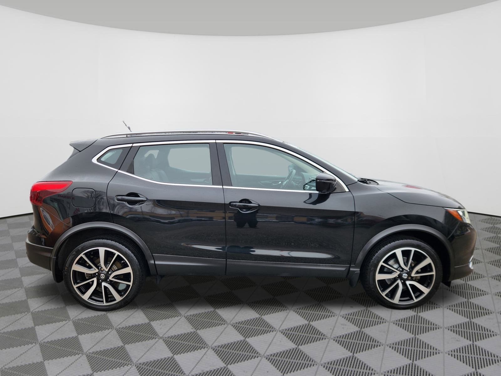 2019 Nissan Rogue Sport SL