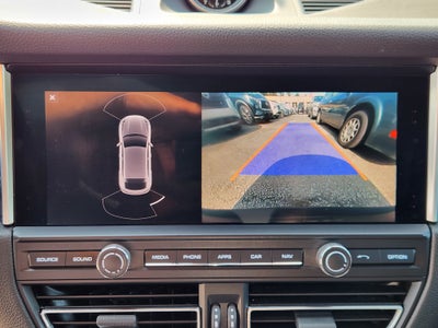 2020 Porsche Macan Base