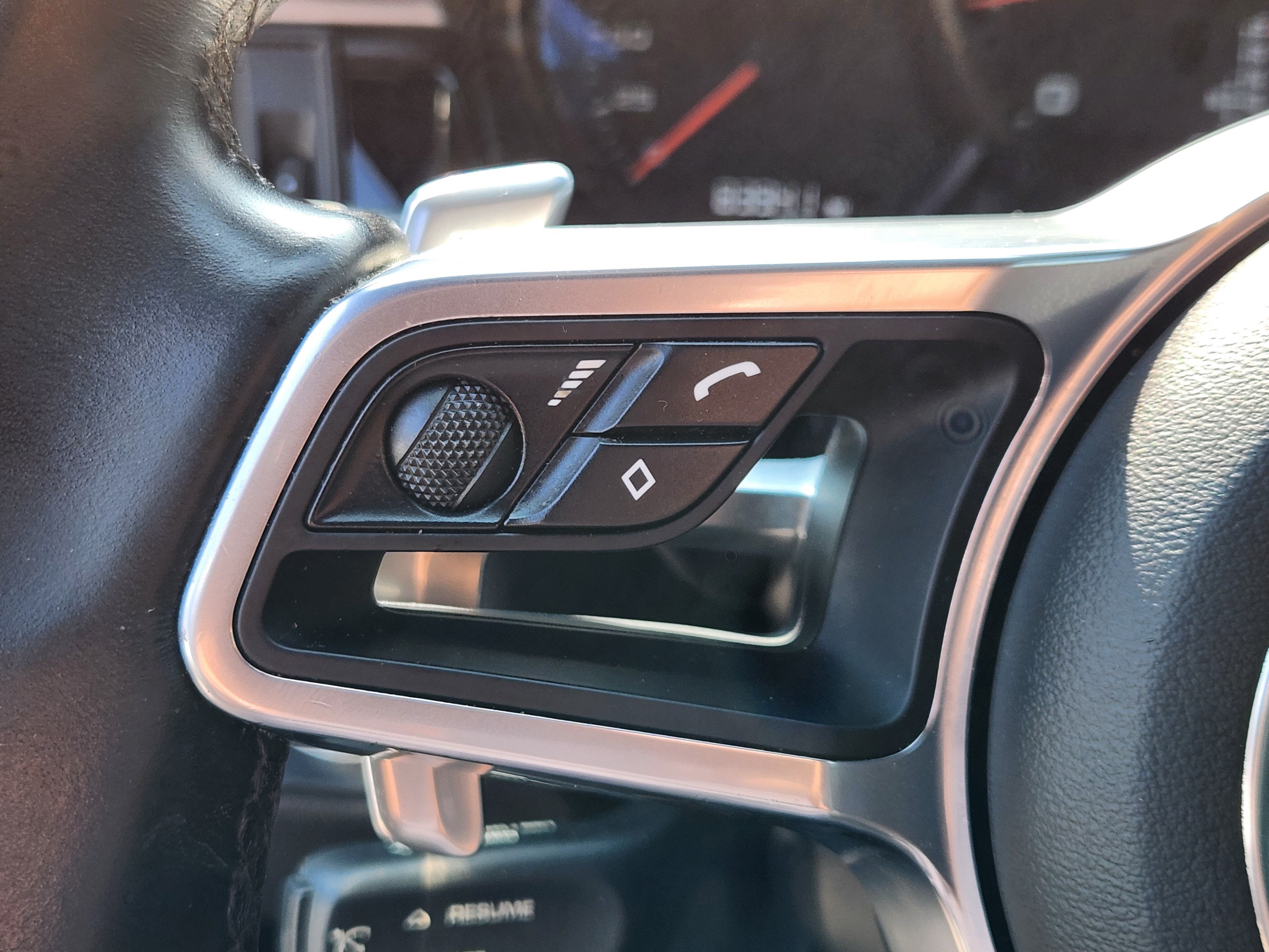 2020 Porsche Macan Base